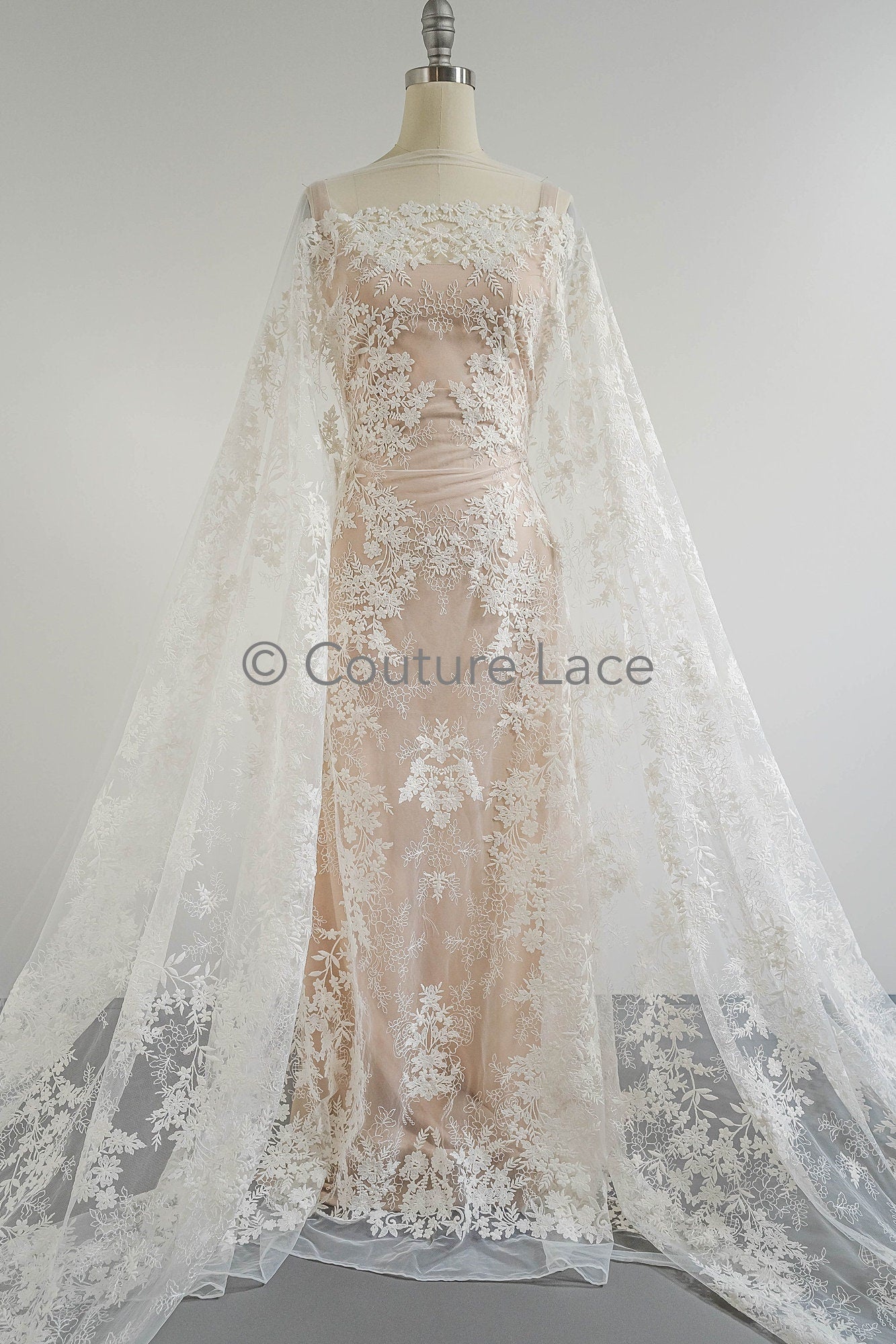 Blumen Braut Spitze Off-White/ Brautspitze Stoff/ Blumen Hochzeit Spitze/ Couture Spitze// L23-597