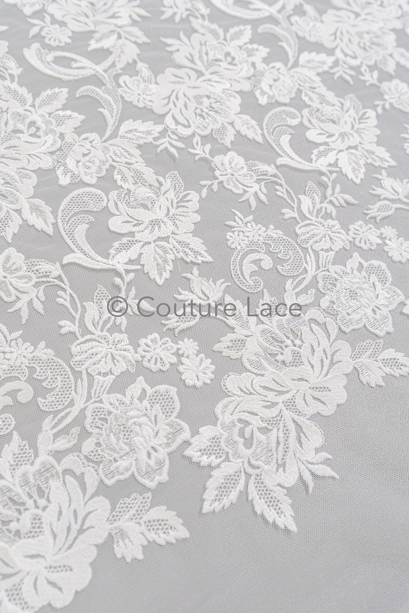 Blumen Braut Spitze Off-White/ Brautspitze mit Blumen/ romantische Braut Spitze/ Hochzeit Spitze/ Couture Spitze// L23-599