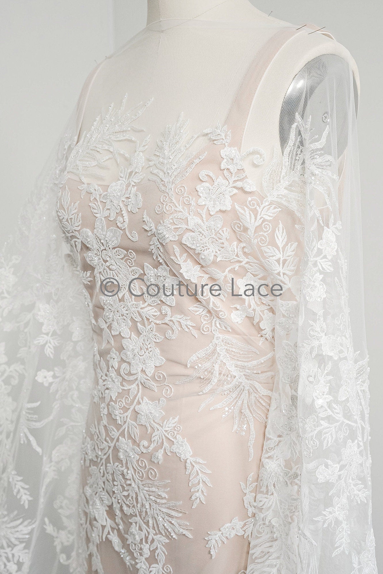 Perlen Spitzenstoff Off-White/ Couture Spitzenstoff/ Braut Spitze/ Perlen Spitze// L23-602