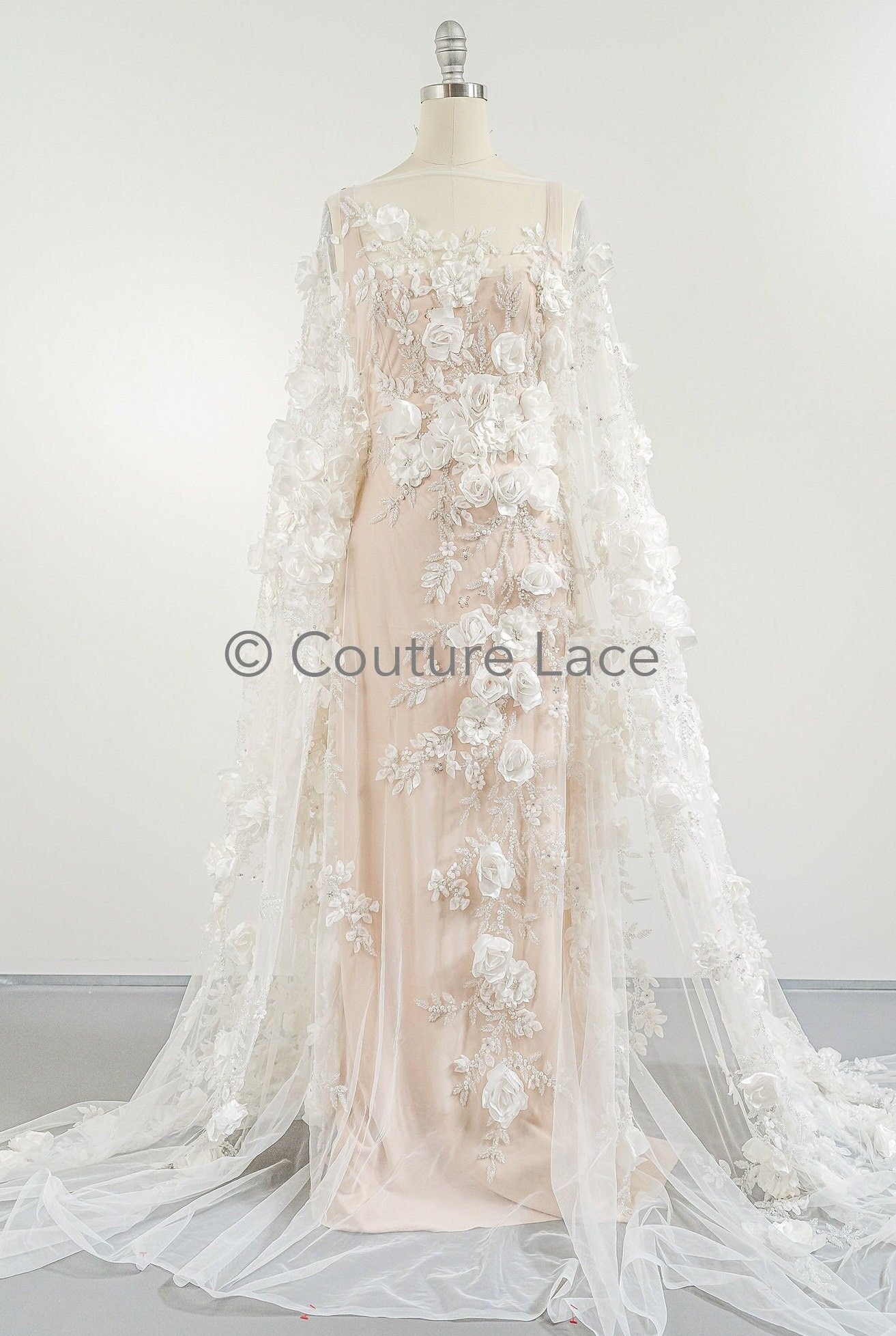 3D Blumen Spitzenstoff Off-White/ Braut Spitzenstoff mit Perlen & Pailletten/ romantischer Spitzenstoff mit 3D Blumen/ Hochzeit Spitzenstoff// L23-535