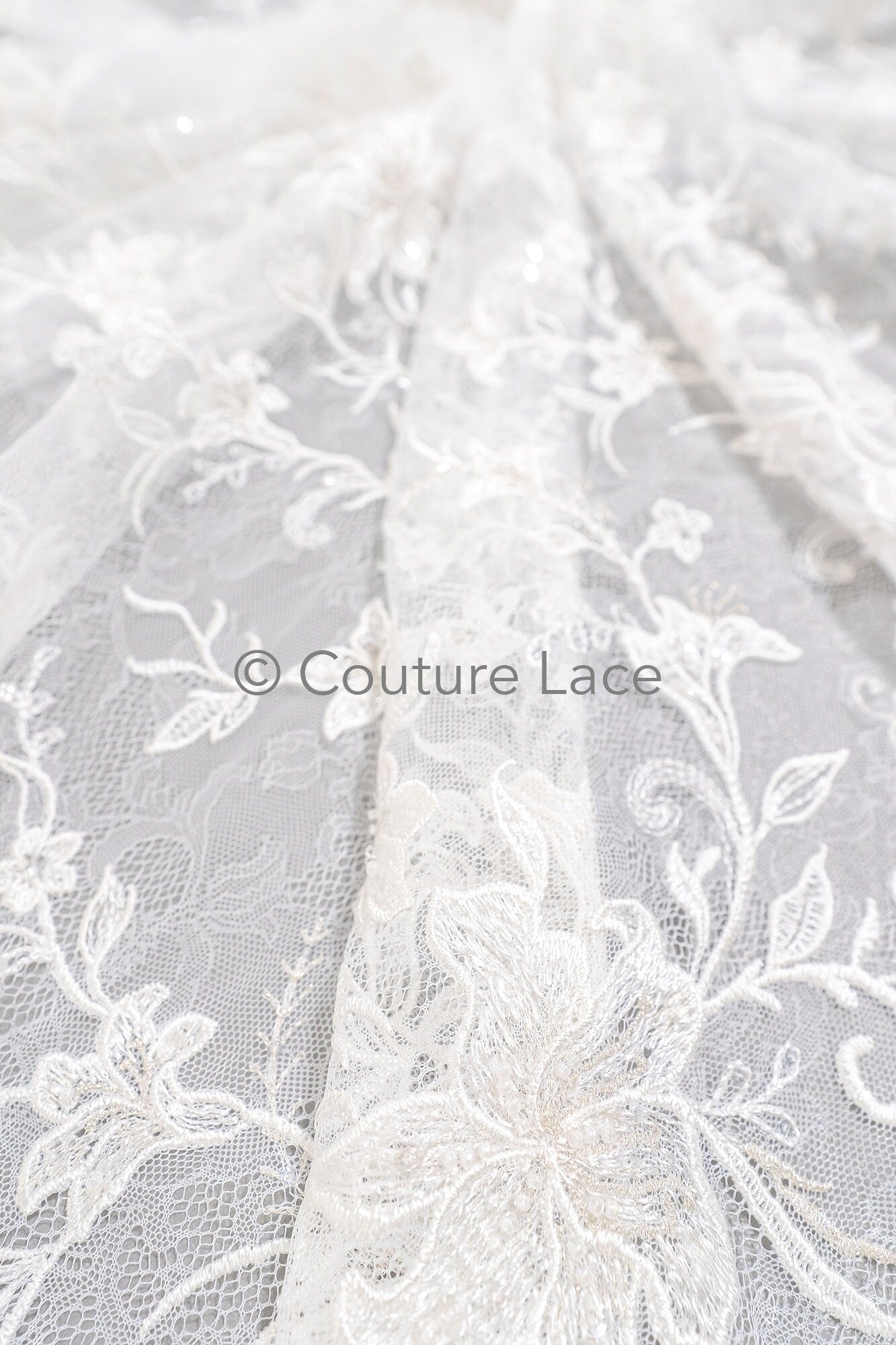 Perlen Spitzenstoff Off-White/ Couture Spitzenstoff/ Braut Spitzenstoff/ Perlen Spitze// L23-577