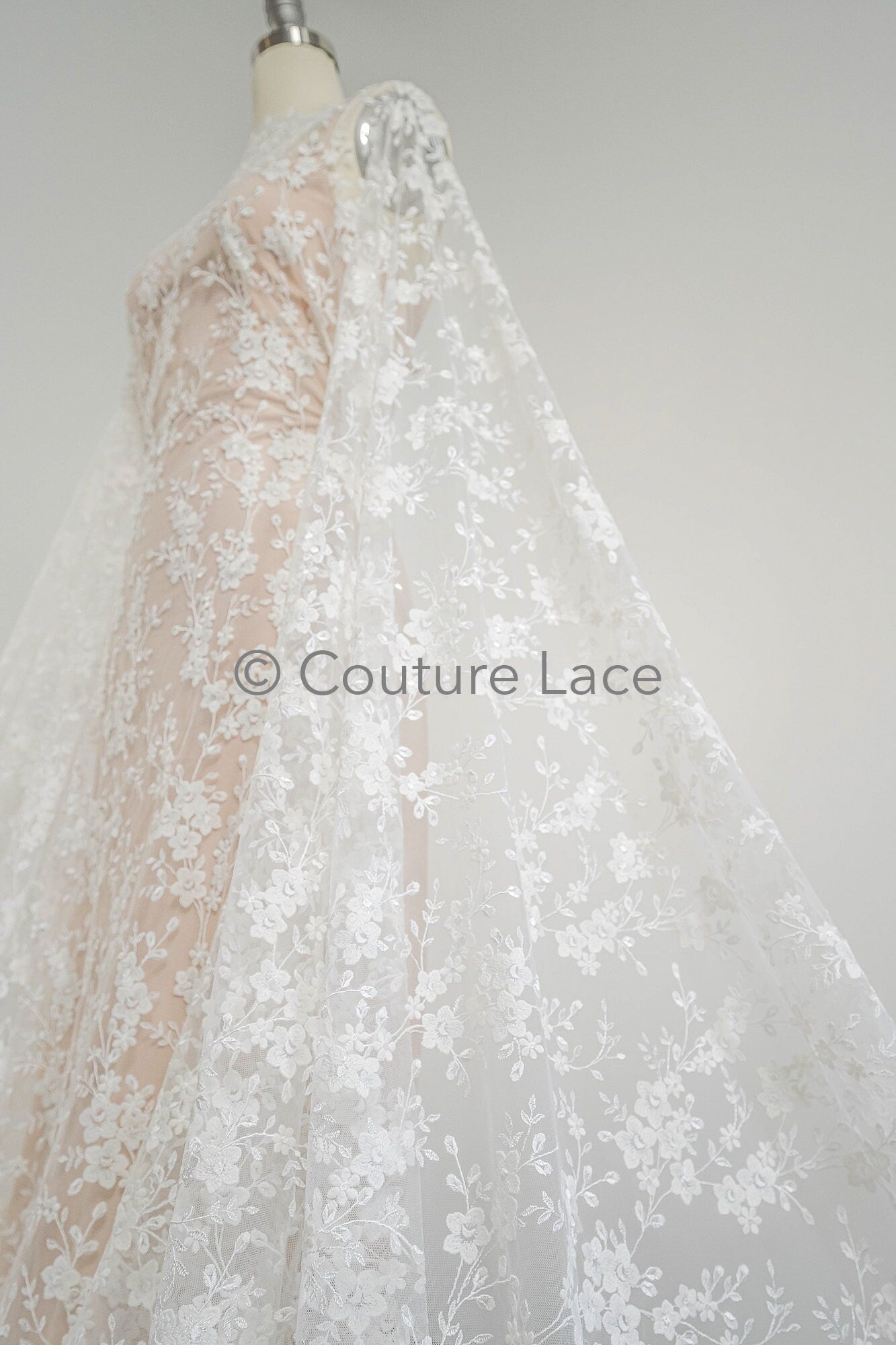 Blumen Braut Spitze Off-White/ Brautspitze mit Blumen/ Blumen Hochzeit Spitze/ Couture Spitze// L23-604