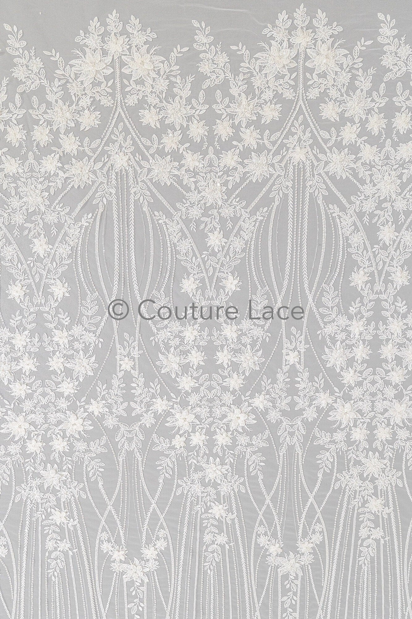 3D Blumen Spitzenstoff Off-White/ Braut Spitzenstoff mit Perlen/ romantischer Spitzenstoff mit 3D Blumen/ Hochzeit Spitzenstoff// L23-595