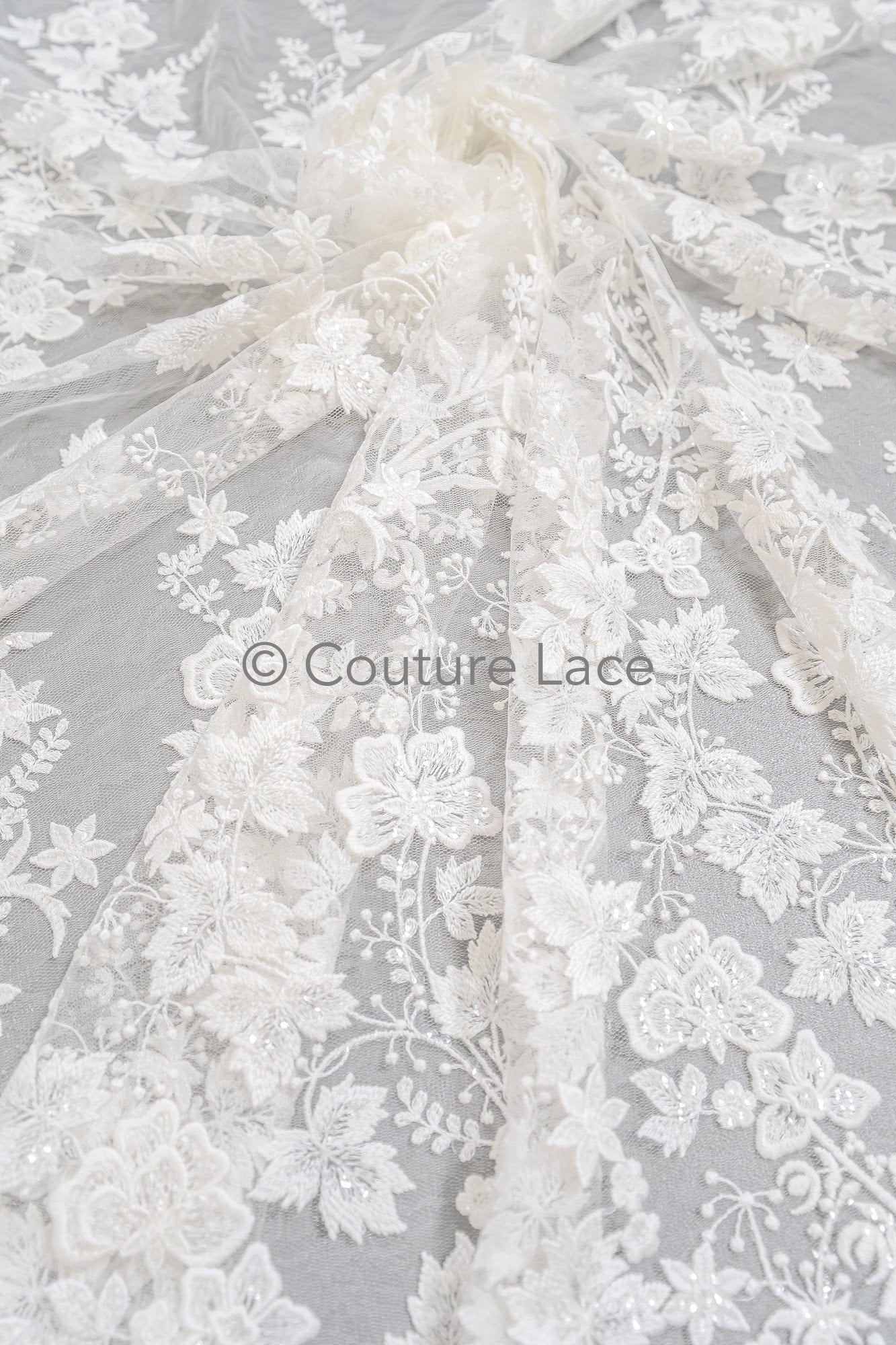 Florale Braut Spitze Off-White/ Brautspitze mit Perlen/ florale Hochzeit Spitze/ Couture Spitze// L23-611