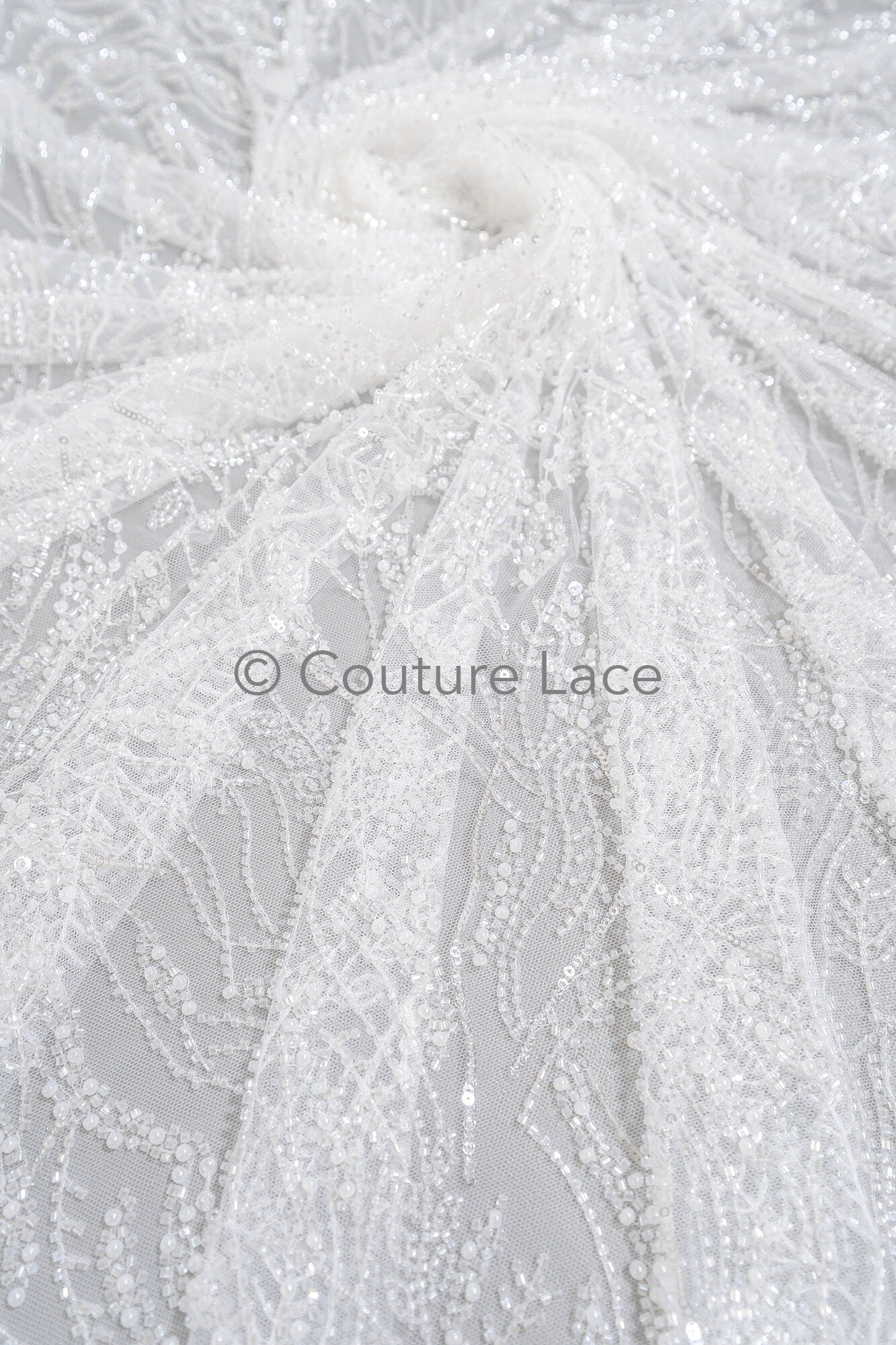 Perlen Spitzenstoff Off-White/ Couture Spitze Stoff / Brautspitze Stoff/ Perlen Spitze// L23-626