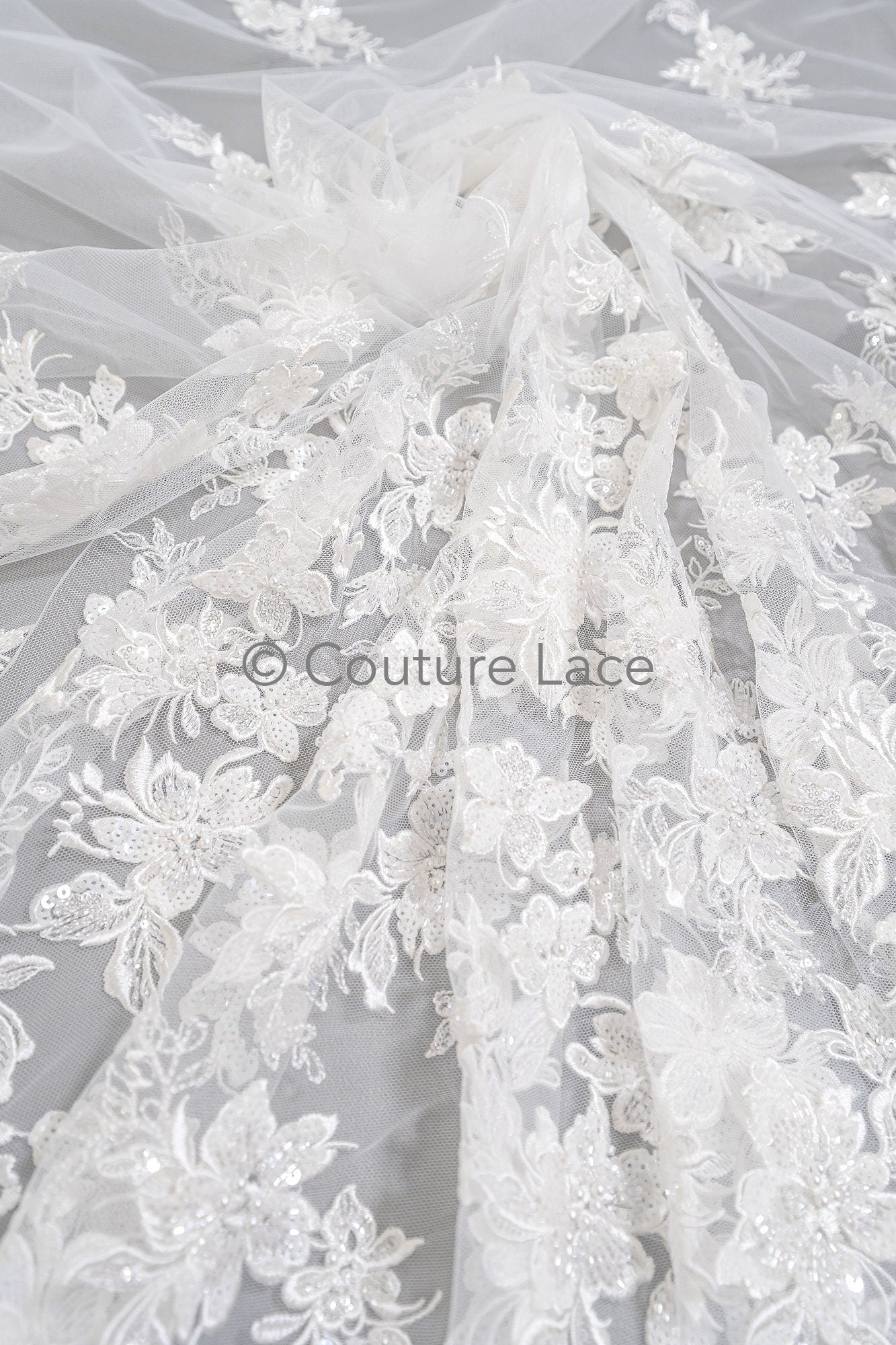 Perlen Spitzenstoff Off-White/ Couture Spitzenstoff/ Braut Spitzenstoff/ Perlen Spitze// L23-627