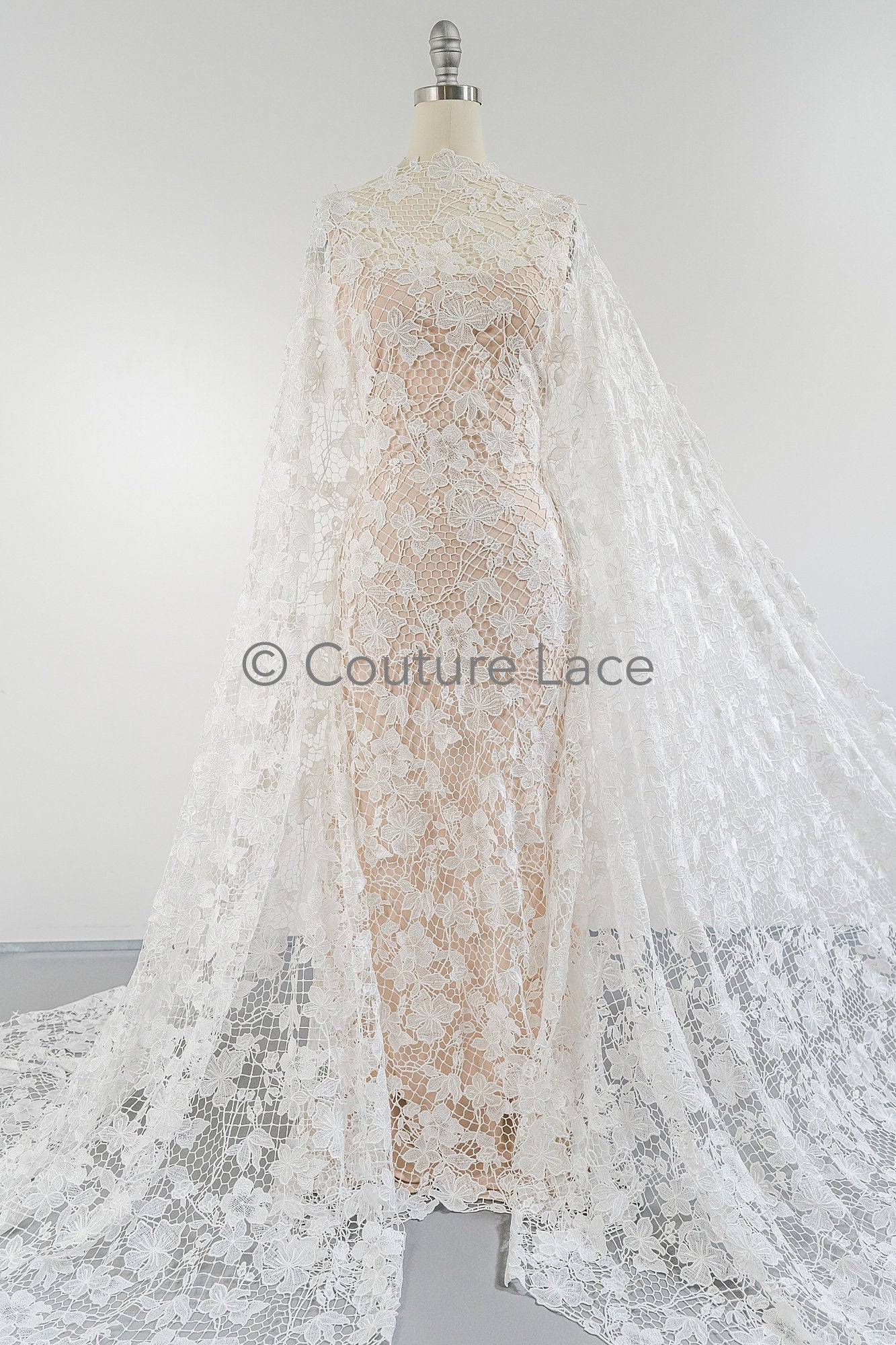 Floral Nottingham Lace Off-White/ foamy guipure lace/ boho lace/ bridal lace/ couture lace// L23-630