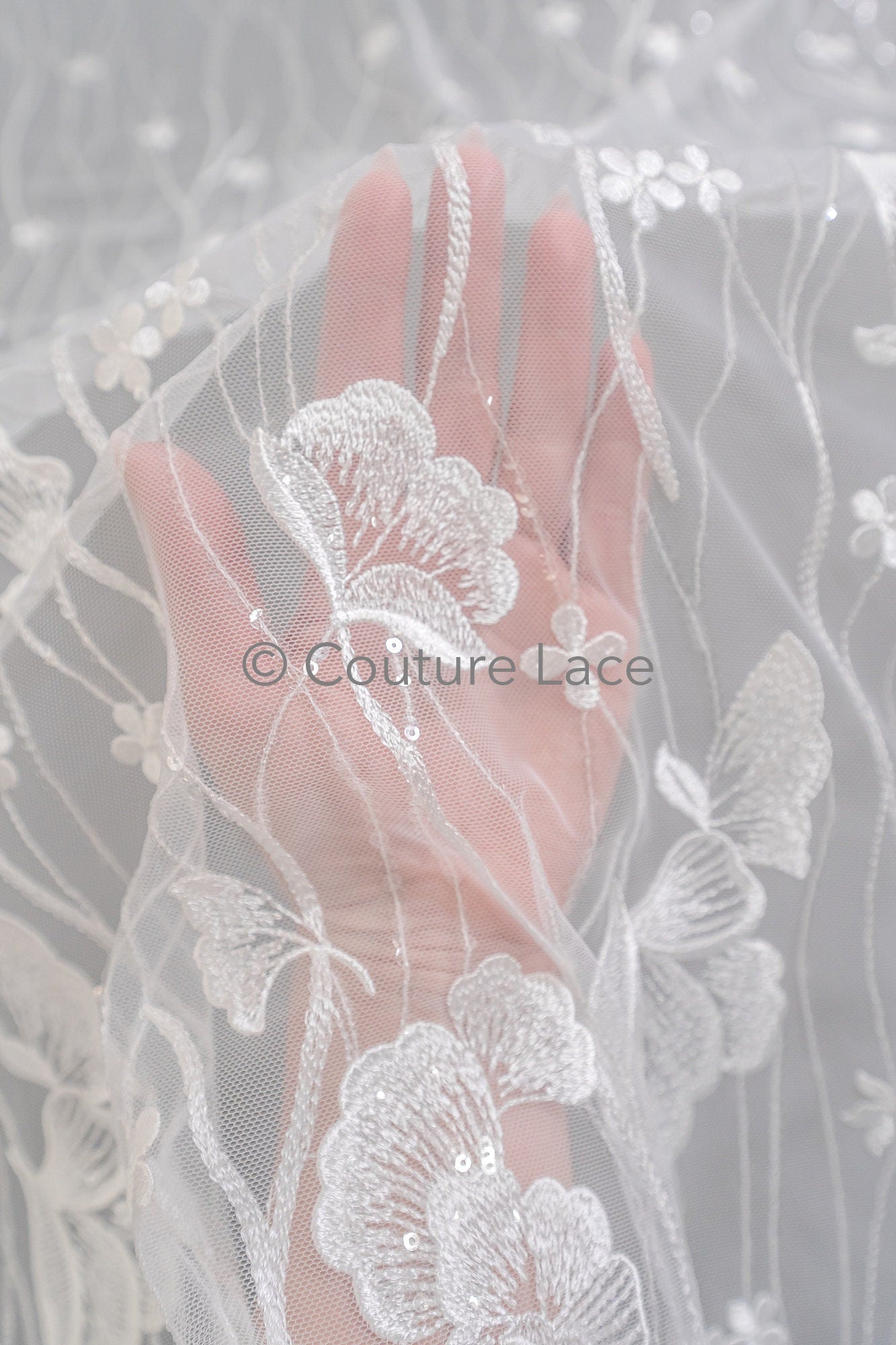 Florale Braut Spitze Off-White/ Brautspitze Stoff mit Pailletten/ florale Hochzeit Spitze mit Pailletten/ Couture Spitze// L23-632