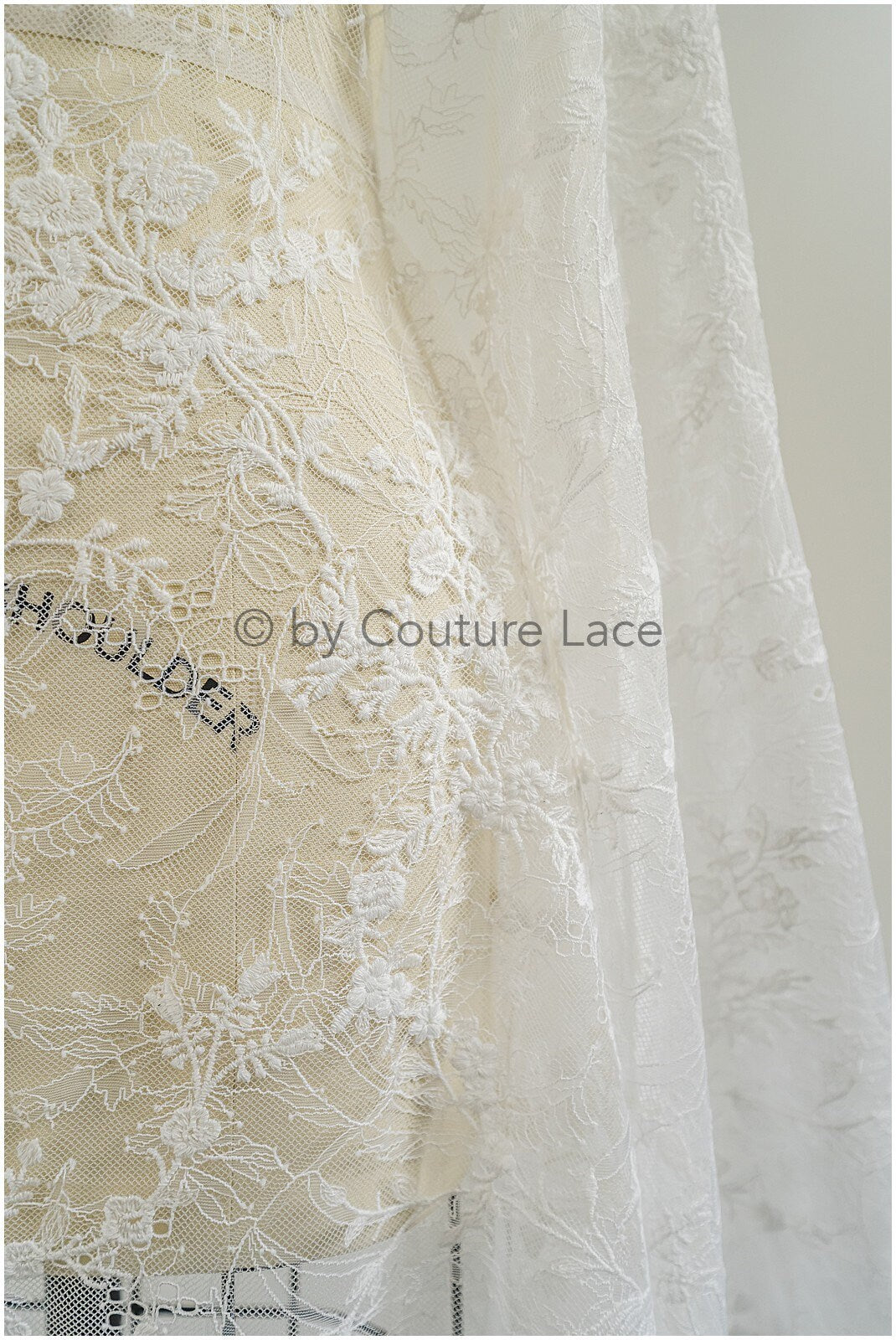 Florale Braut Spitze Off-White/ französische Braut Spitze/ florale Hochzeit Spitze/ Couture Spitze// L23-633