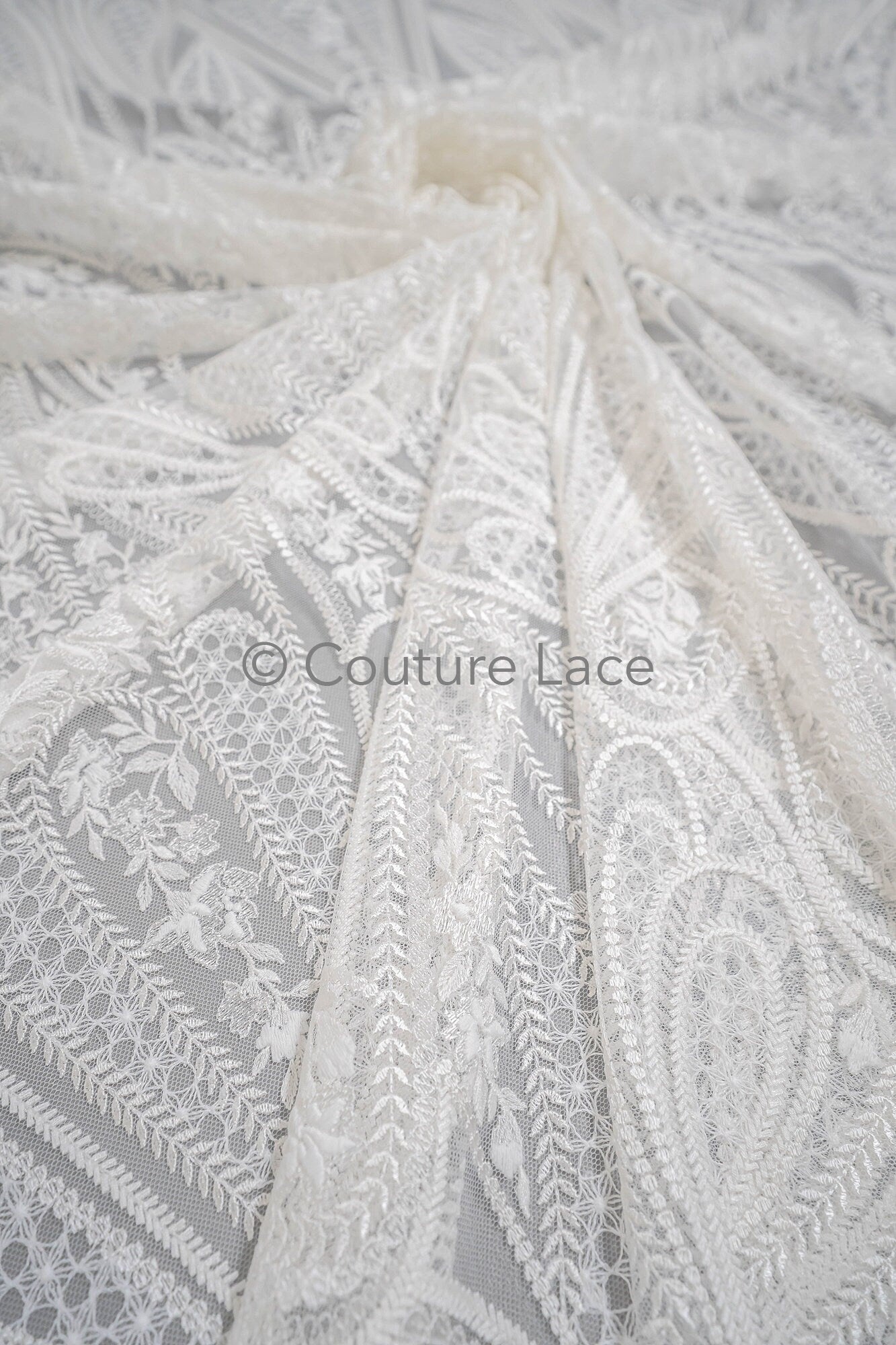 Florale Braut Spitze Off-White/ florale Brautspitze/ Ornament Hochzeit Spitze/ Couture Spitze// L23-596