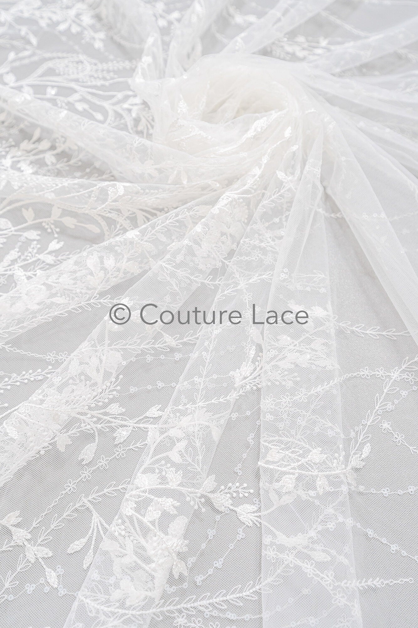 Florale Braut Spitze Off-White/ Braut Spitze/ florale Brautspitze/ Hochzeit Spitze/ Couture Spitze mit Pailletten// L23-581
