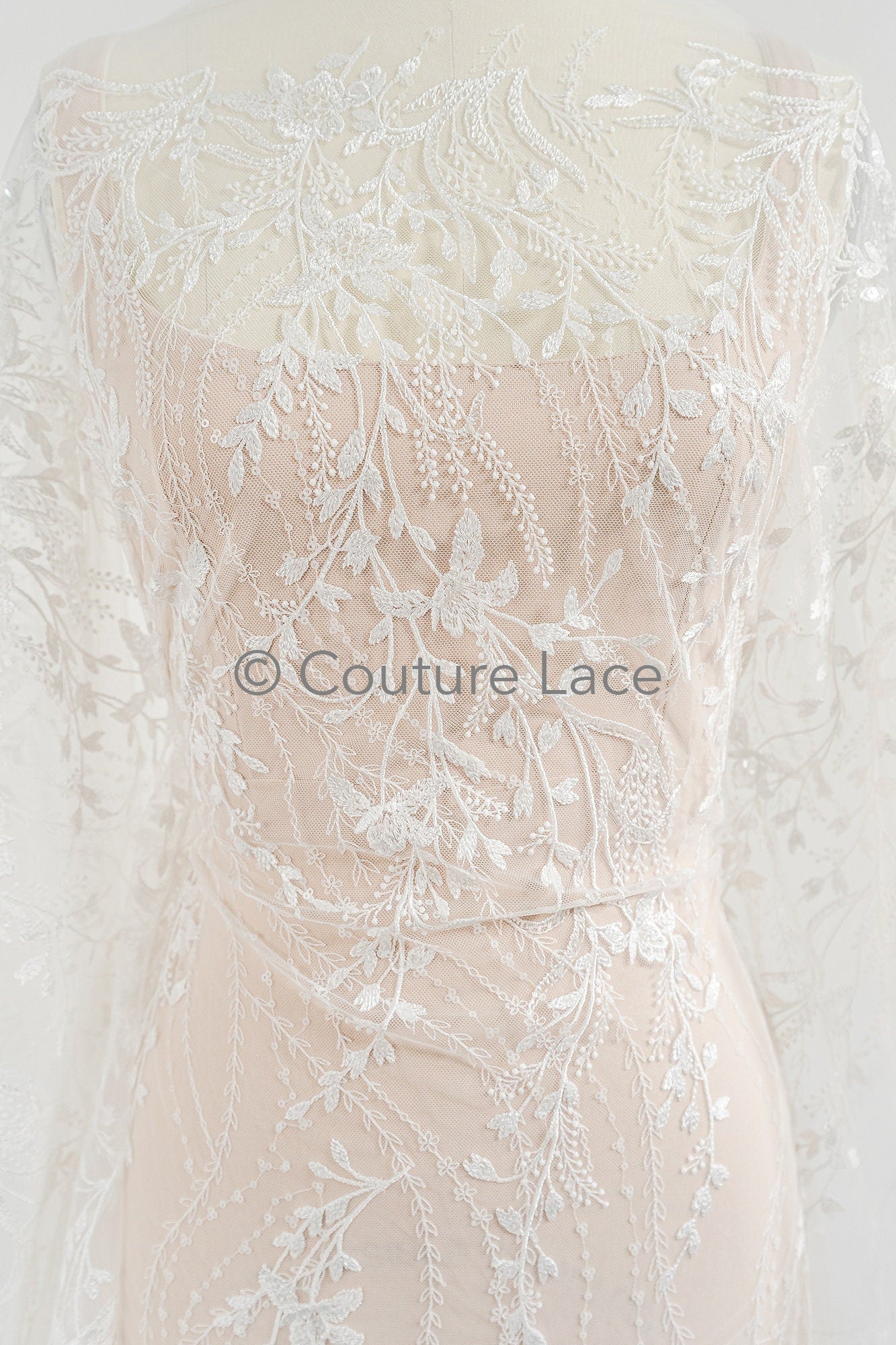 Florale Braut Spitze Off-White/ Braut Spitze/ florale Brautspitze/ Hochzeit Spitze/ Couture Spitze mit Pailletten// L23-581