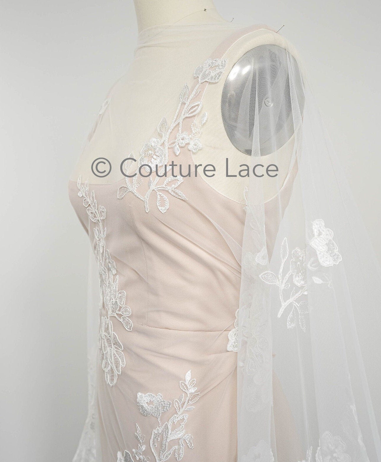 Blumen Braut Spitze Off-White/ Brautspitze mit Blumen/ Blumen Hochzeit Spitze/ Couture Spitze// L23-556