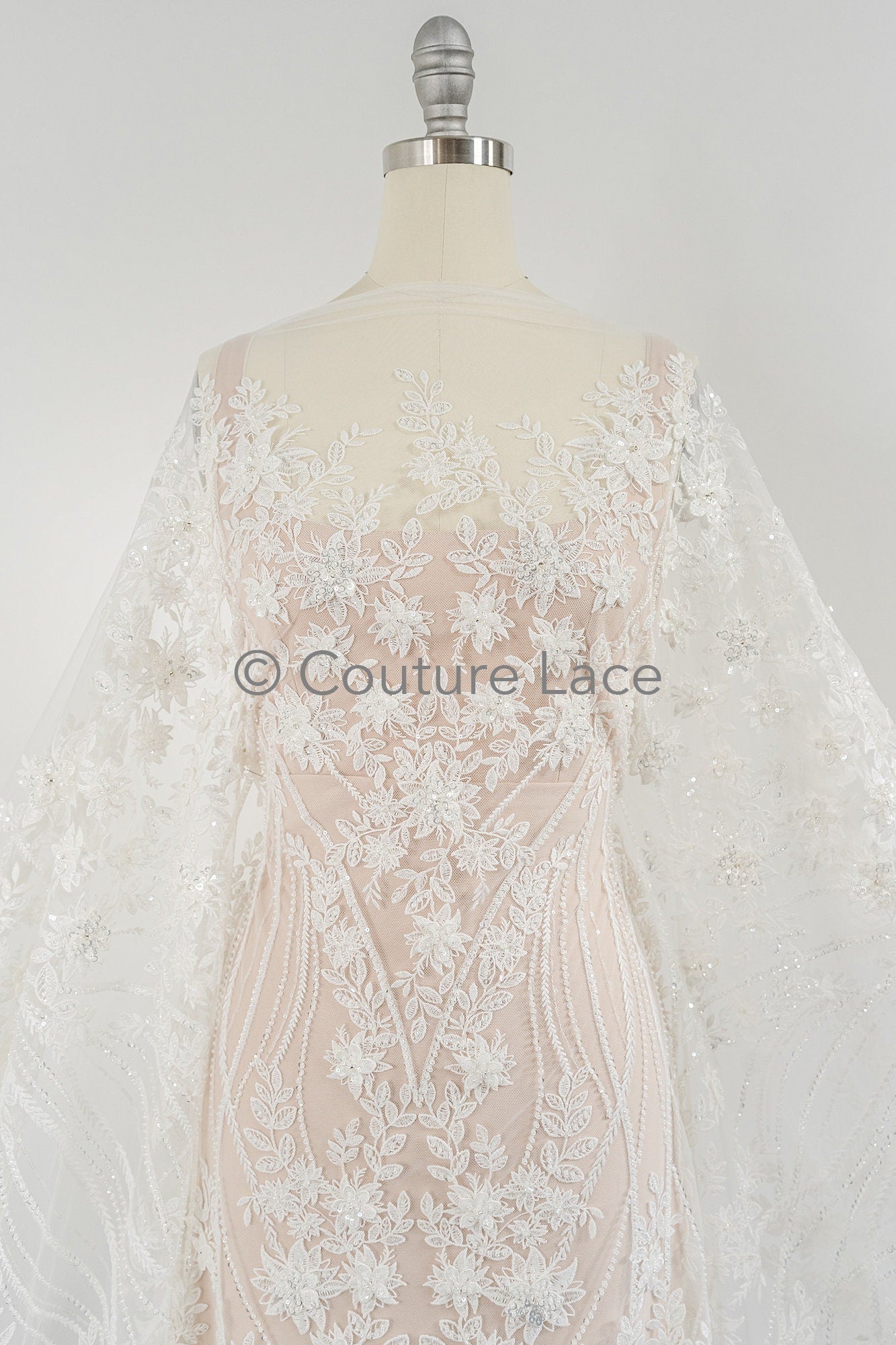 3D Blumen Spitzenstoff Off-White/ Braut Spitzenstoff mit Perlen/ romantischer Spitzenstoff mit 3D Blumen/ Hochzeit Spitzenstoff// L23-595