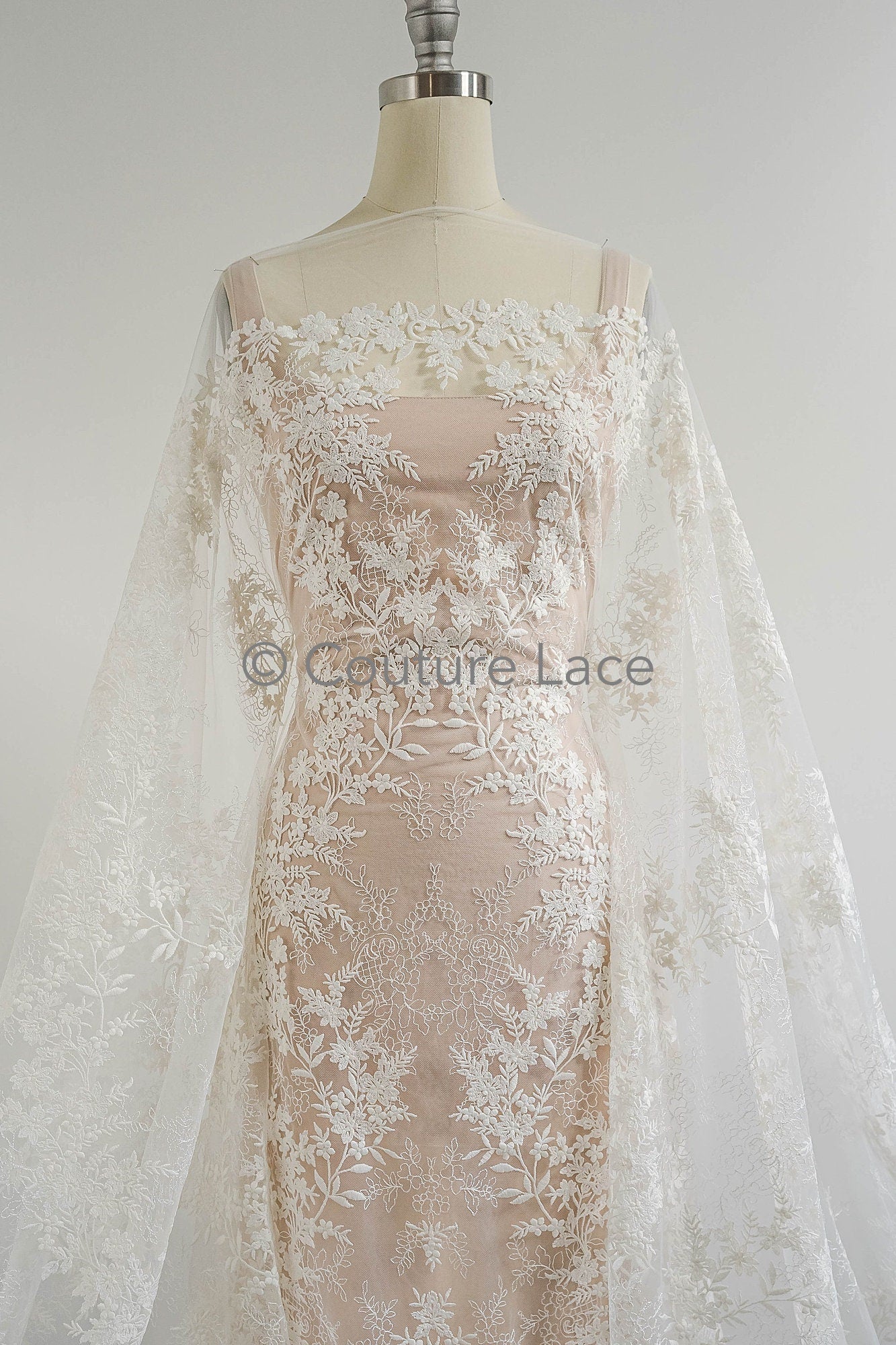 Blumen Braut Spitze Off-White/ Brautspitze Stoff/ Blumen Hochzeit Spitze/ Couture Spitze// L23-597