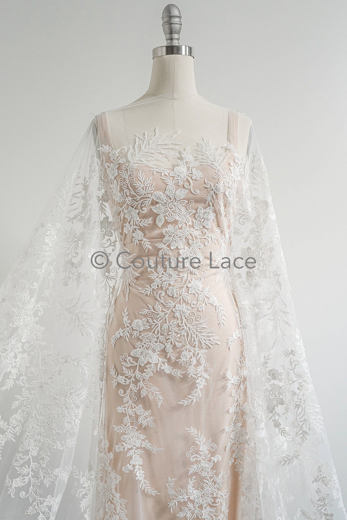 Perlen Spitzenstoff Off-White/ Couture Spitzenstoff/ Braut Spitze/ Perlen Spitze// L23-602