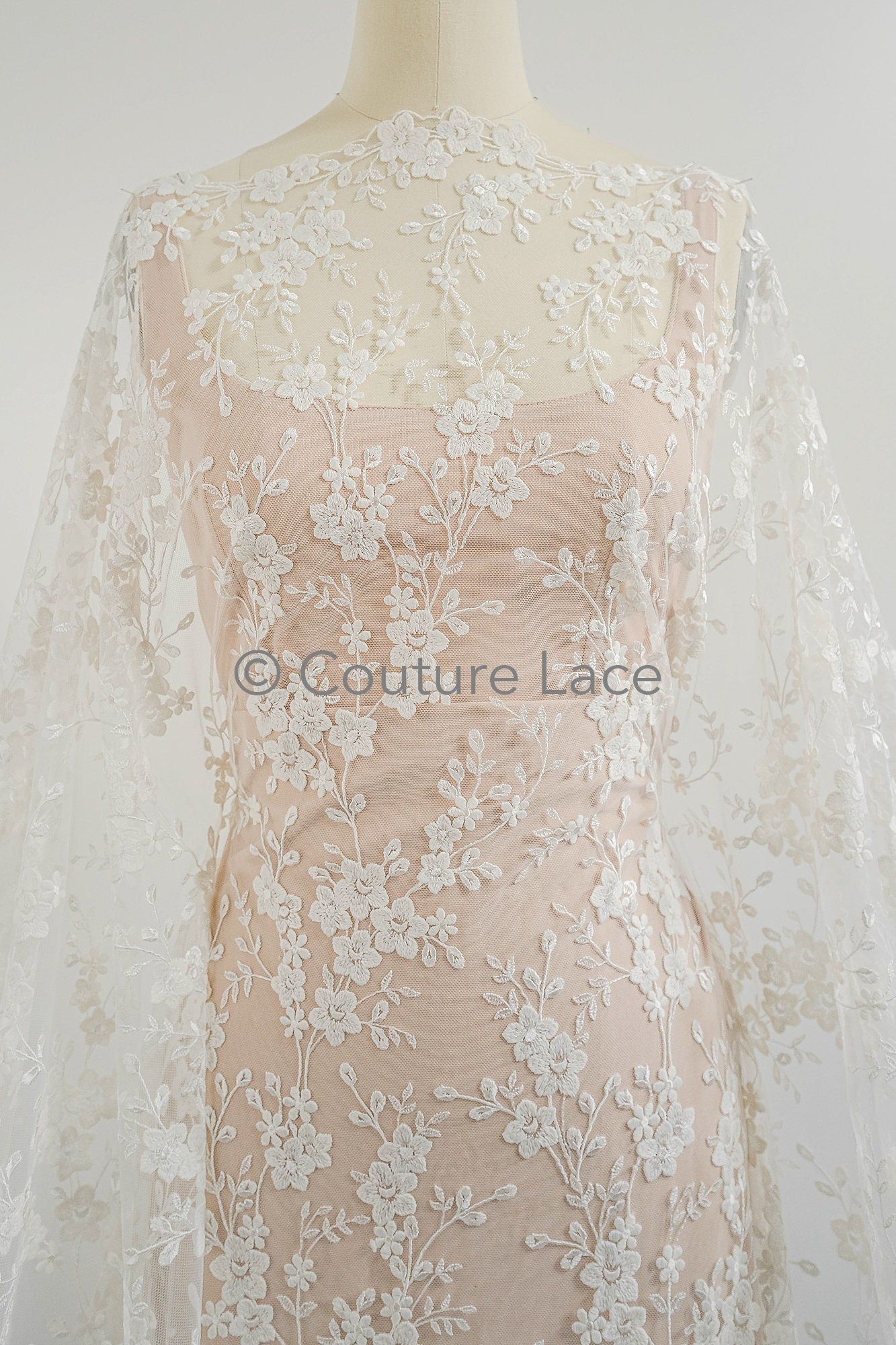 Blumen Braut Spitze Off-White/ Brautspitze mit Blumen/ Blumen Hochzeit Spitze/ Couture Spitze// L23-604