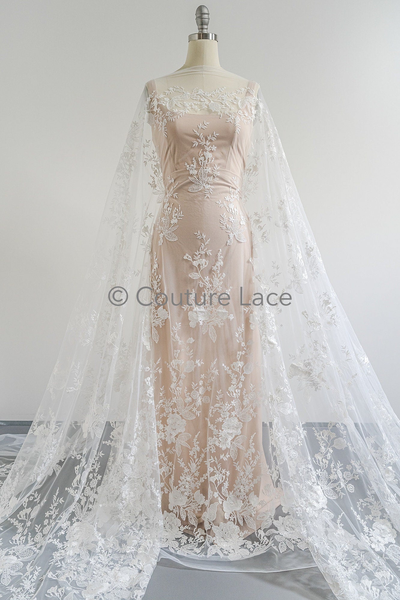 Blumen Braut Spitze Off-White/ Brautspitze mit Blumen/ Hochzeit Spitze/ Couture Spitze// L23-609