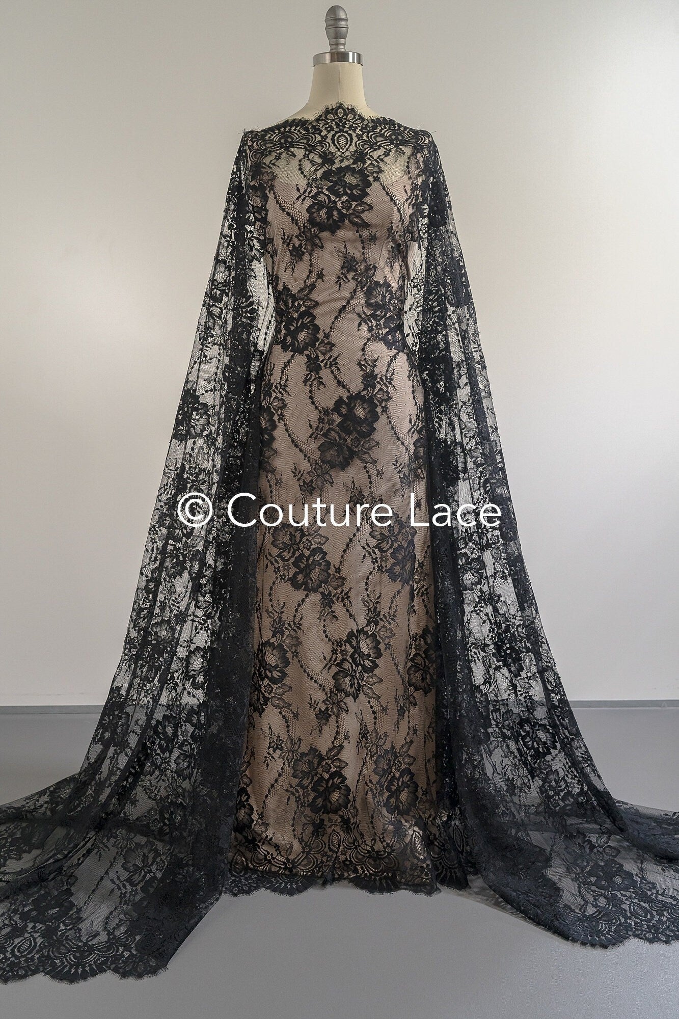 3 yds französische Spitze/ Braut florale Spitze/ schwarze Brautspitze/ florale Hochzeit Spitze/ Chantilly Spitze// L23-618