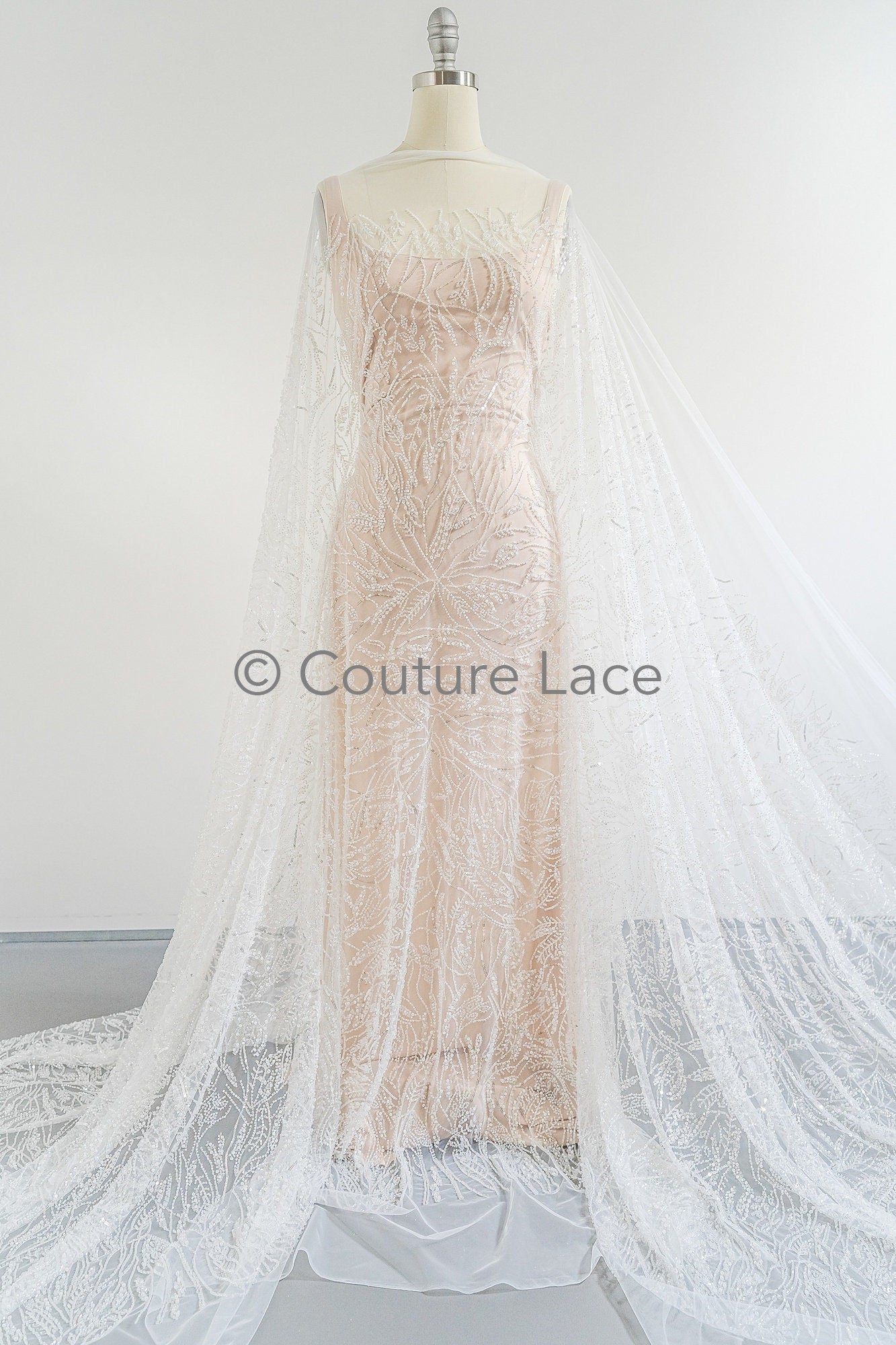 Perlen Spitzenstoff Off-White/ Couture Spitze Stoff / Brautspitze Stoff/ Perlen Spitze// L23-626