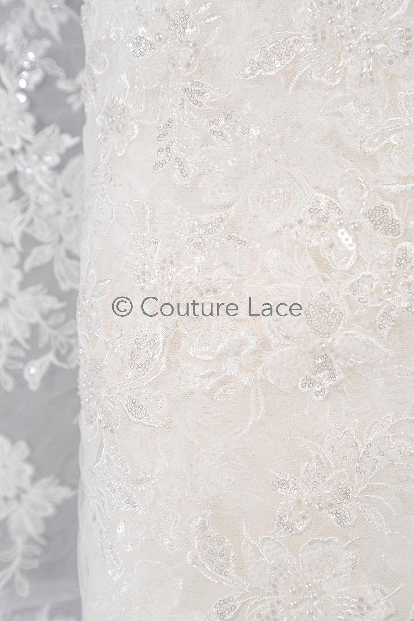 Perlen Spitzenstoff Off-White/ Couture Spitzenstoff/ Braut Spitzenstoff/ Perlen Spitze// L23-627