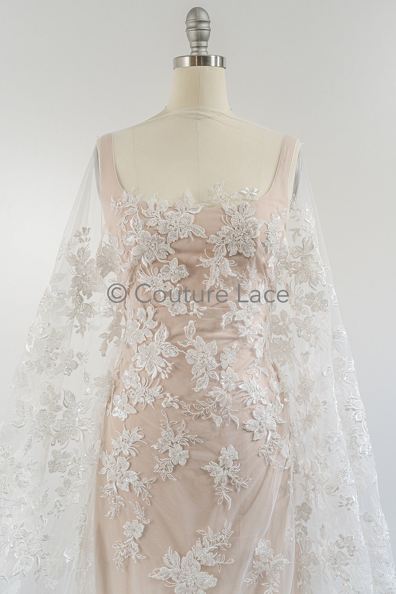 Perlen Spitzenstoff Off-White/ Couture Spitzenstoff/ Braut Spitzenstoff/ Perlen Spitze// L23-627