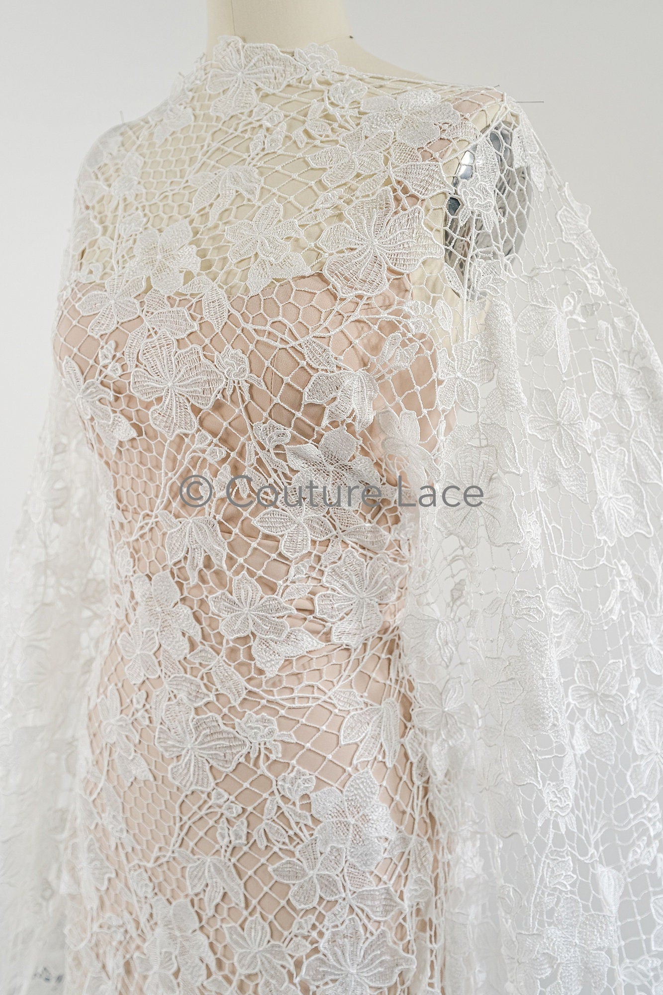 Floral Nottingham Lace Off-White/ foamy guipure lace/ boho lace/ bridal lace/ couture lace// L23-630