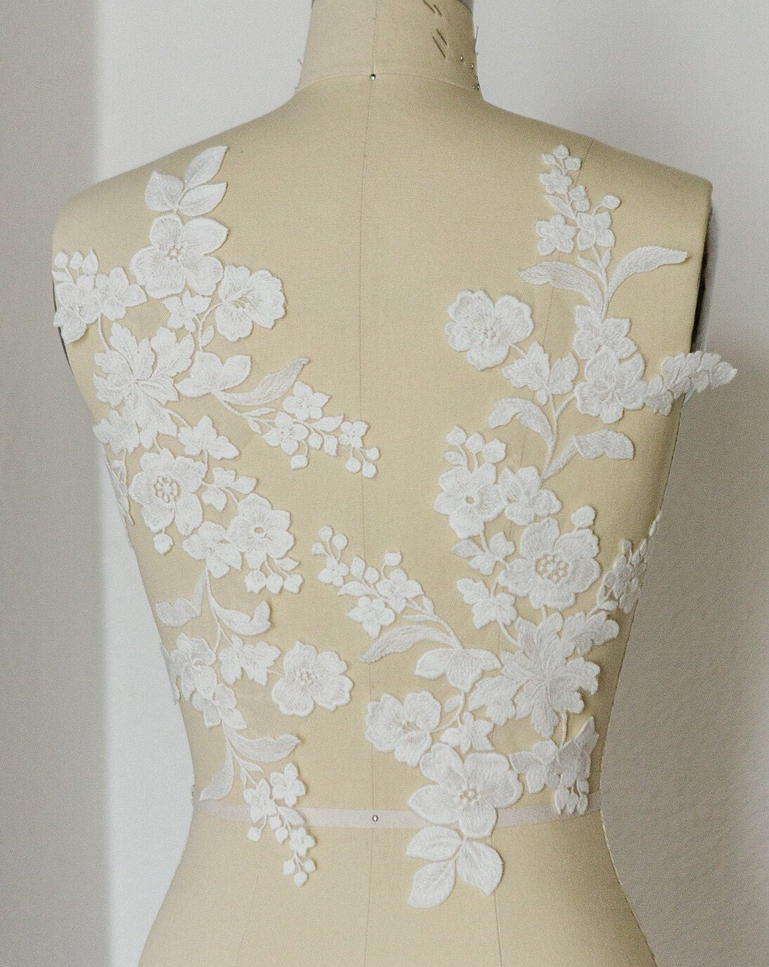 Hochzeit Spitzenstoff / Hochzeit Spitzenstoff / Blumen Braut Spitze Applikation// A17-150