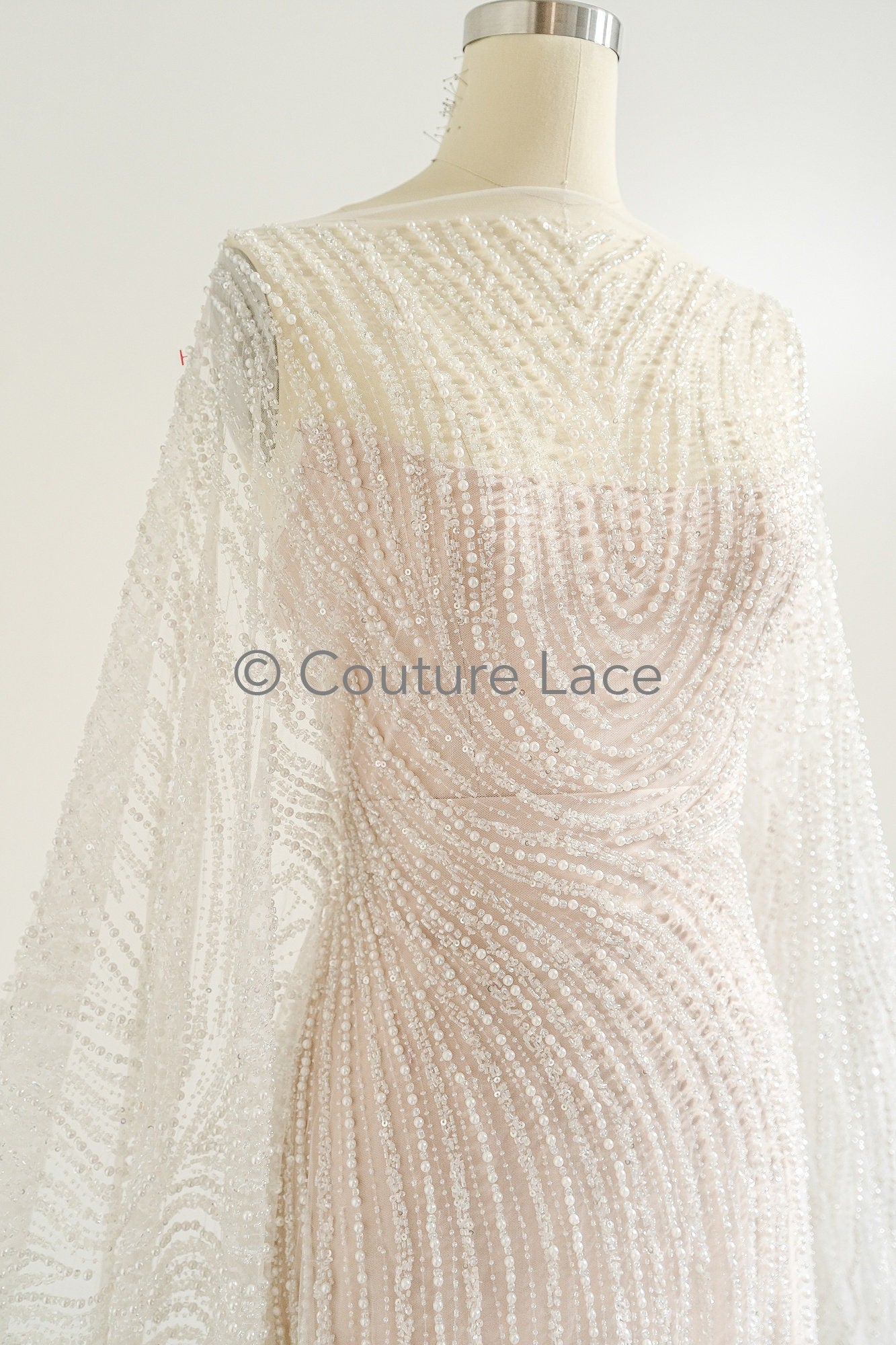 Perlen Spitzenstoff Off-White/ Couture Brautspitze/ Braut Spitzenstoff mit Perlen// L23-526