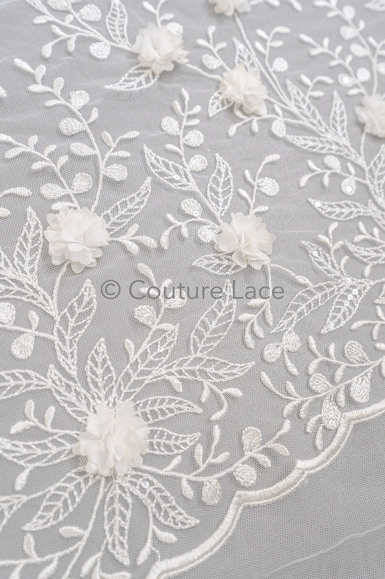 3D Blumen Perlen Spitze Stoff/ Couture Spitzen Stoff mit Folgen/ Braut Spitzen Stoff/ Hochzeit Spitze// L23-649
