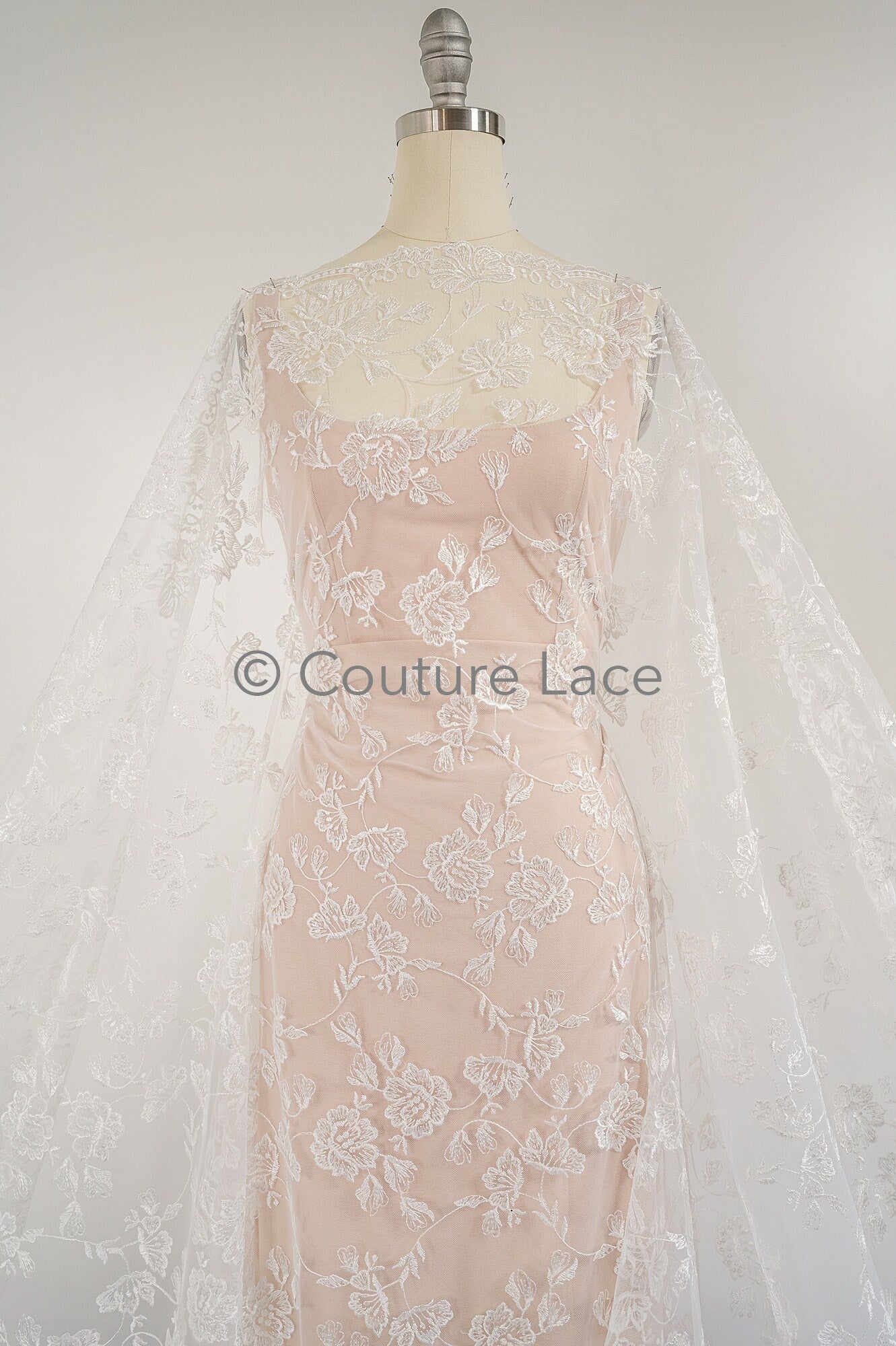 Blumen Braut Spitze / Braut Spitze Material mit Pailletten / offwhite Braut Spitze / Blumen Hochzeit Spitze / Couture / L17-035