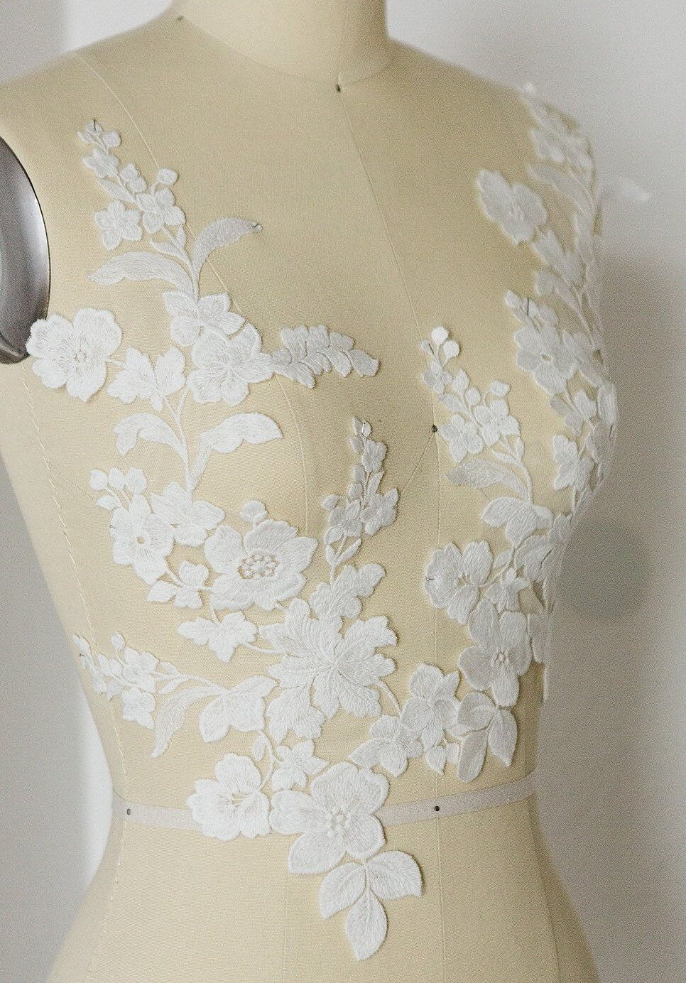 Hochzeit Spitzenstoff / Hochzeit Spitzenstoff / Blumen Braut Spitze Applikation// A17-150
