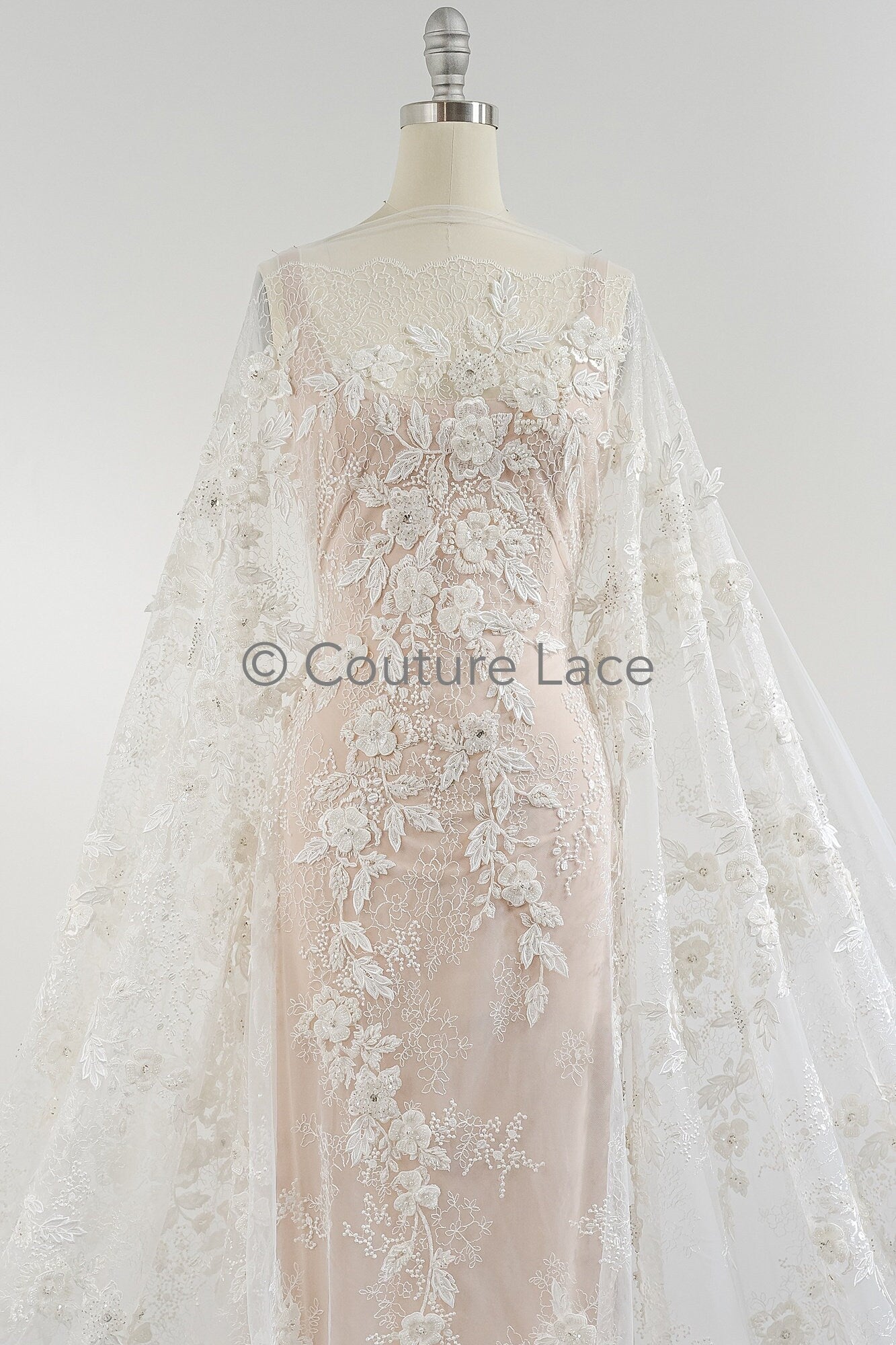 3D Blumen Perlen Spitzen Stoff/ Couture Spitzenstoff mit Perlen/ Braut Spitzenstoff/ Brautspitze// L23-638