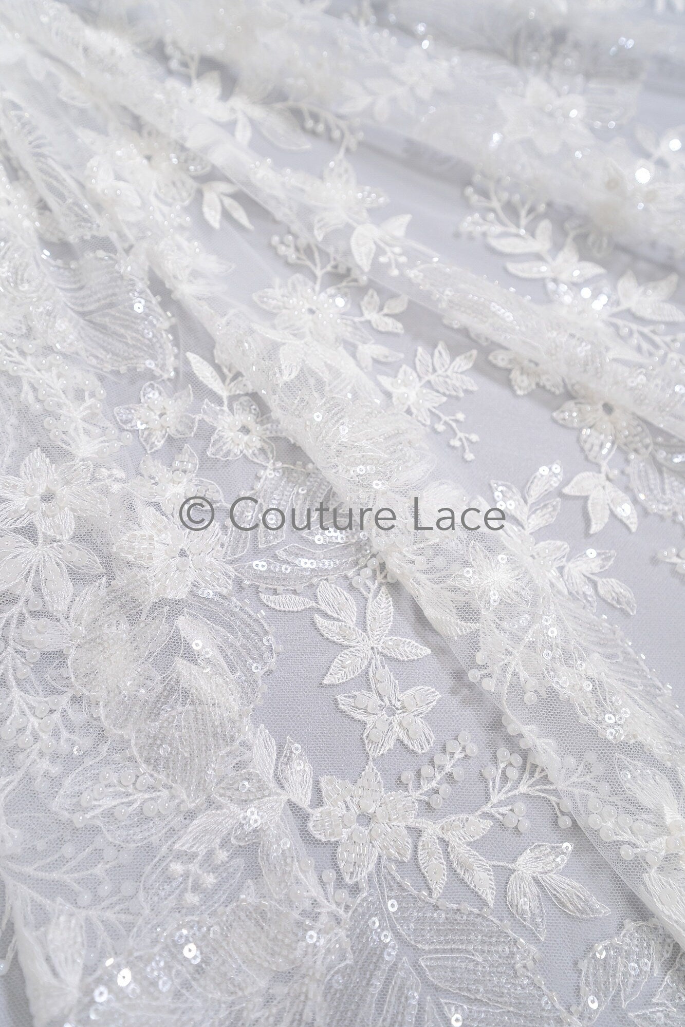 Blumen Perlen Spitze Stoff/ Couture Spitzen Stoff/ Braut Spitzen Stoff/ Perlen Perlen Spitze// L23-657