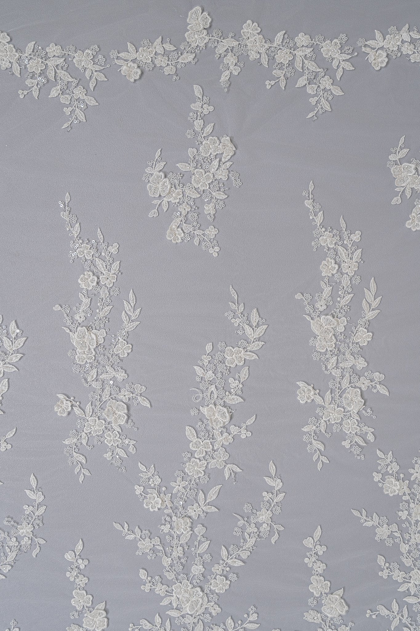 3D Blumen Spitzenstoff/ Braut Spitzenstoff/ romantischer Blumen Spitzenstoff mit 3D Blumen/ Hochzeit Spitzenstoff// L23-654