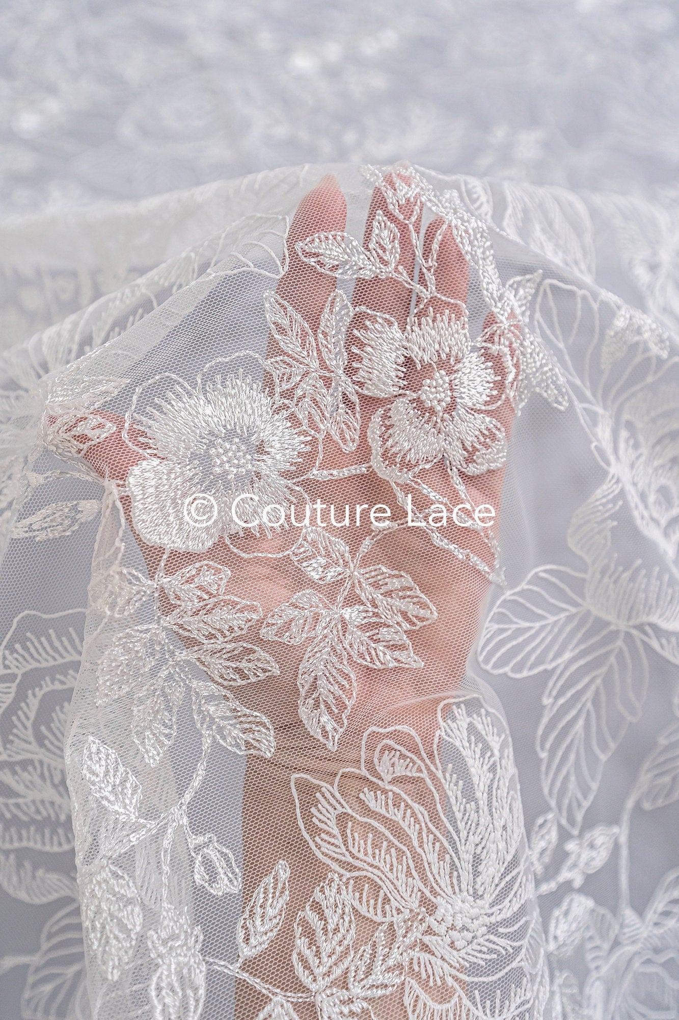 Floral bridal lace off-white/ bridal lace fabric/ floral wedding lace/ couture lace// L23-662