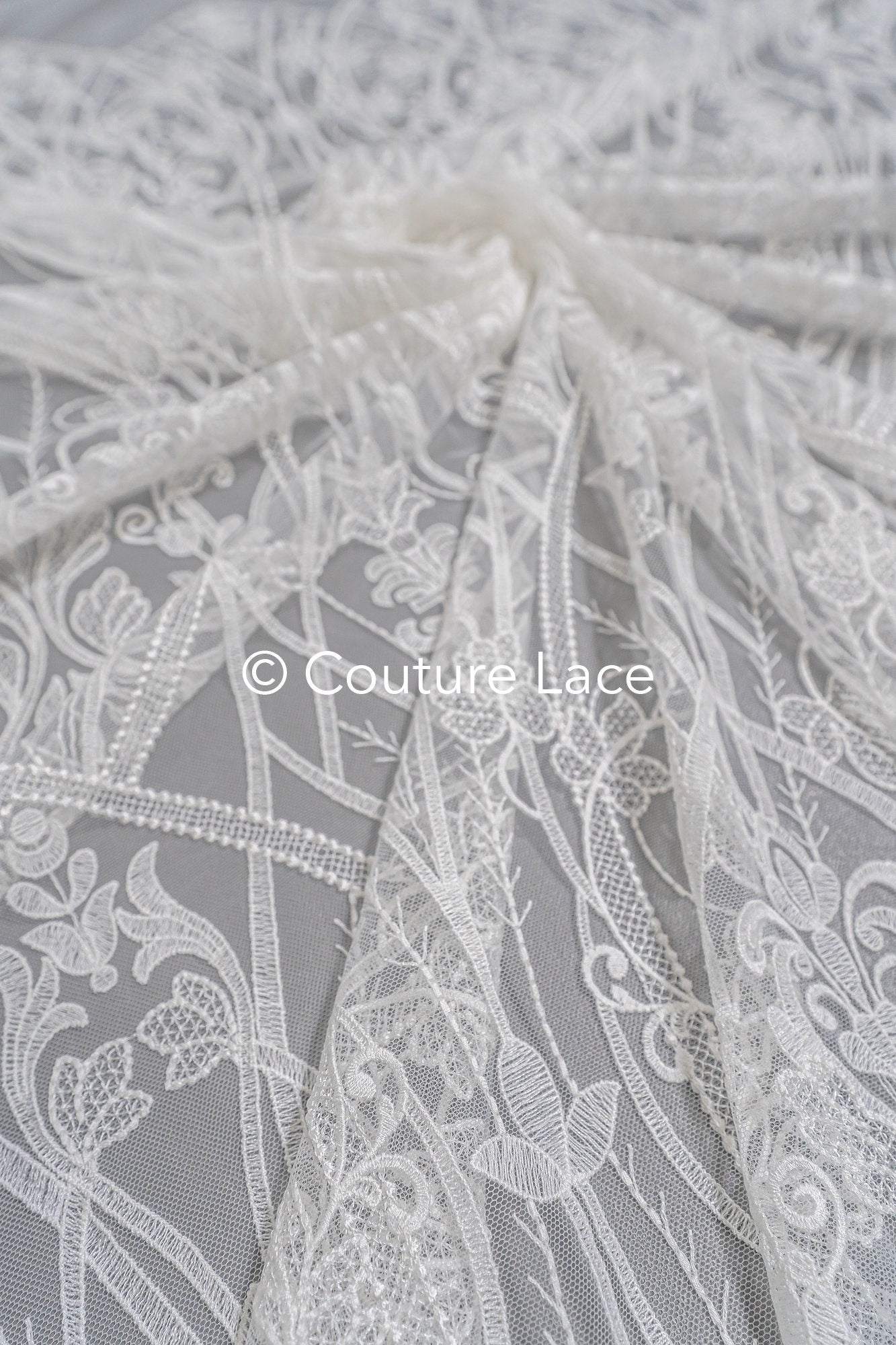 Floral bridal lace off-white/ bridal lace fabric/ floral wedding lace/ couture lace// L23-601