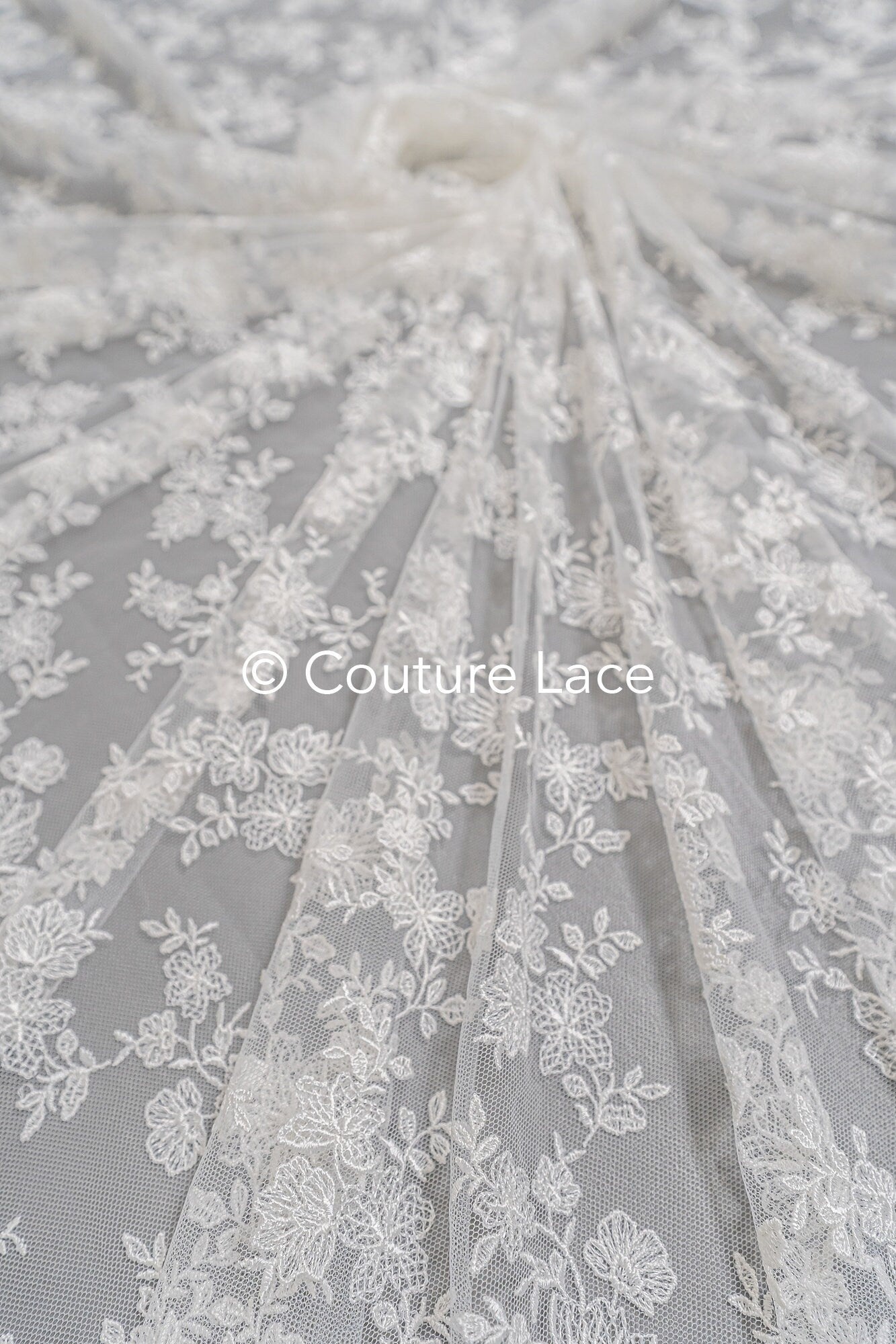 Blumen Braut Spitze Off-White/ Brautspitze mit Blumen/ Blumen Hochzeit Spitze/ Couture Spitze// L23-598