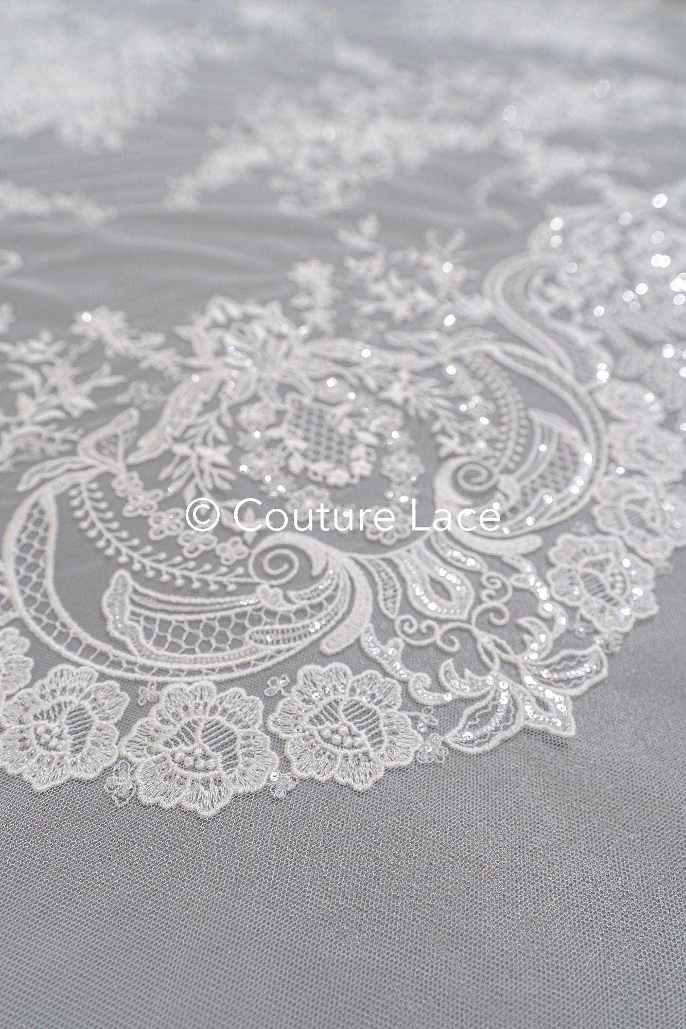 Blumen Braut Spitze Off-White/ Brautspitze mit Blumen/ Couture Spitze mit Pailletten// L23-571