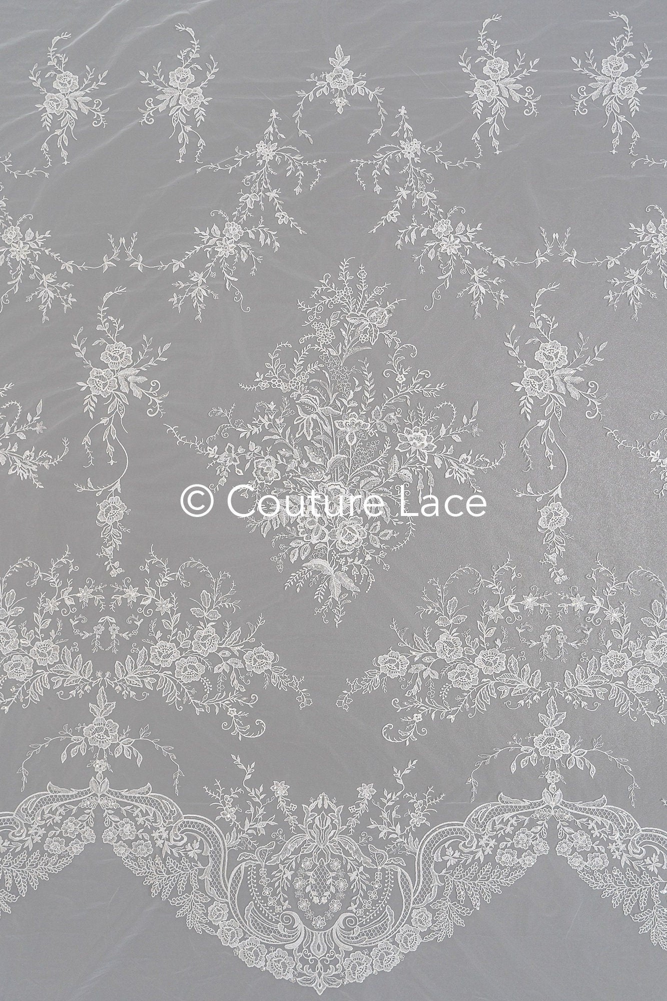 Blumen Braut Spitze Off-White/ Brautspitze mit Blumen/ Couture Spitze mit Pailletten// L23-571