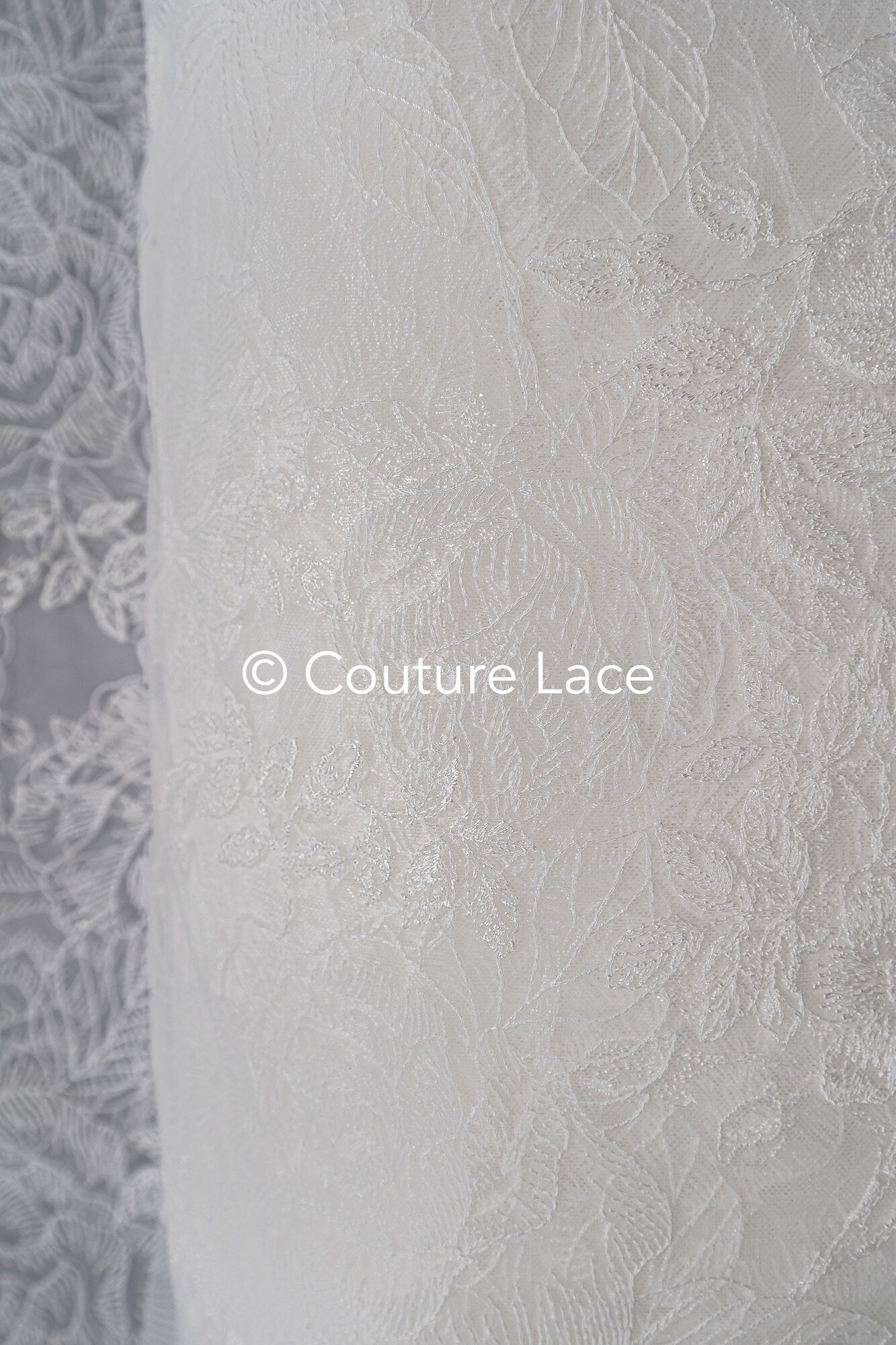 Floral bridal lace off-white/ bridal lace fabric/ floral wedding lace/ couture lace// L23-662
