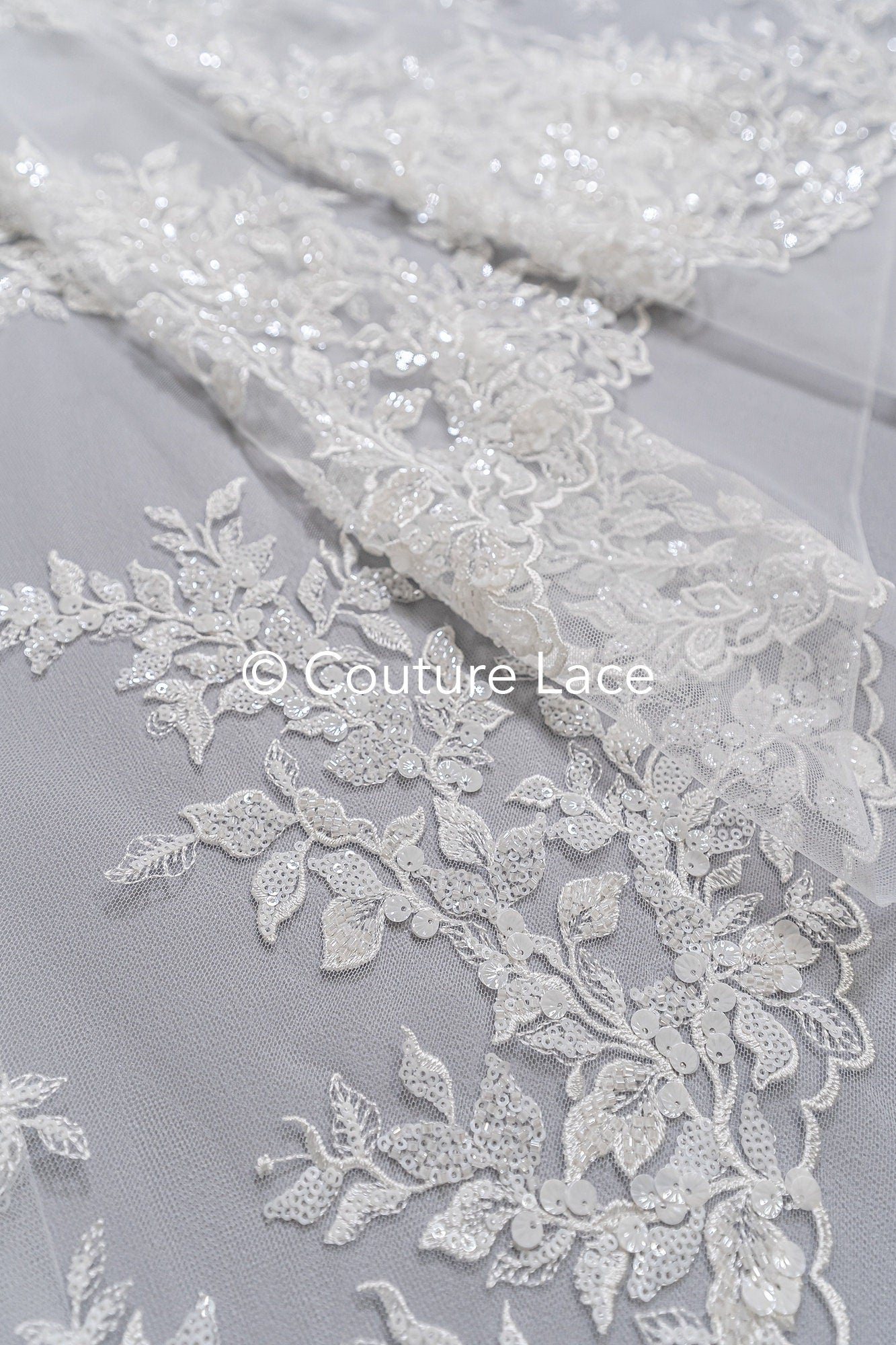 Blumen Perlen Spitzenstoff Off-White/ Couture Spitze Stoff/ Brautspitzenstoff mit Perlen & Pailletten/ Perlen Spitze// L23-656