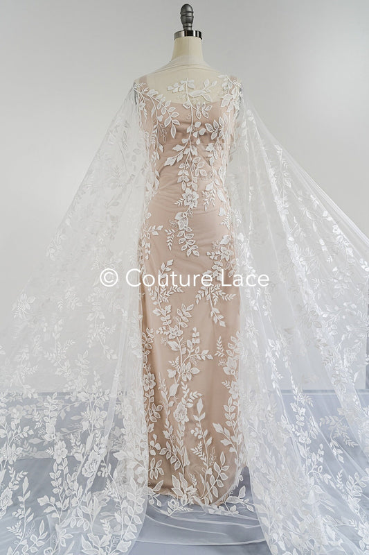 Encaje nupcial floral / tela de encaje para novia en color off-white / encaje floral para boda / encaje couture // L23-659
