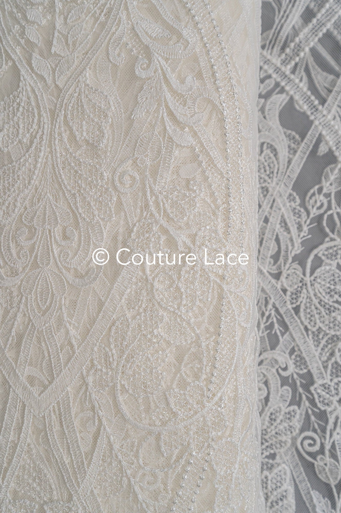 Floral bridal lace off-white/ bridal lace fabric/ floral wedding lace/ couture lace// L23-601