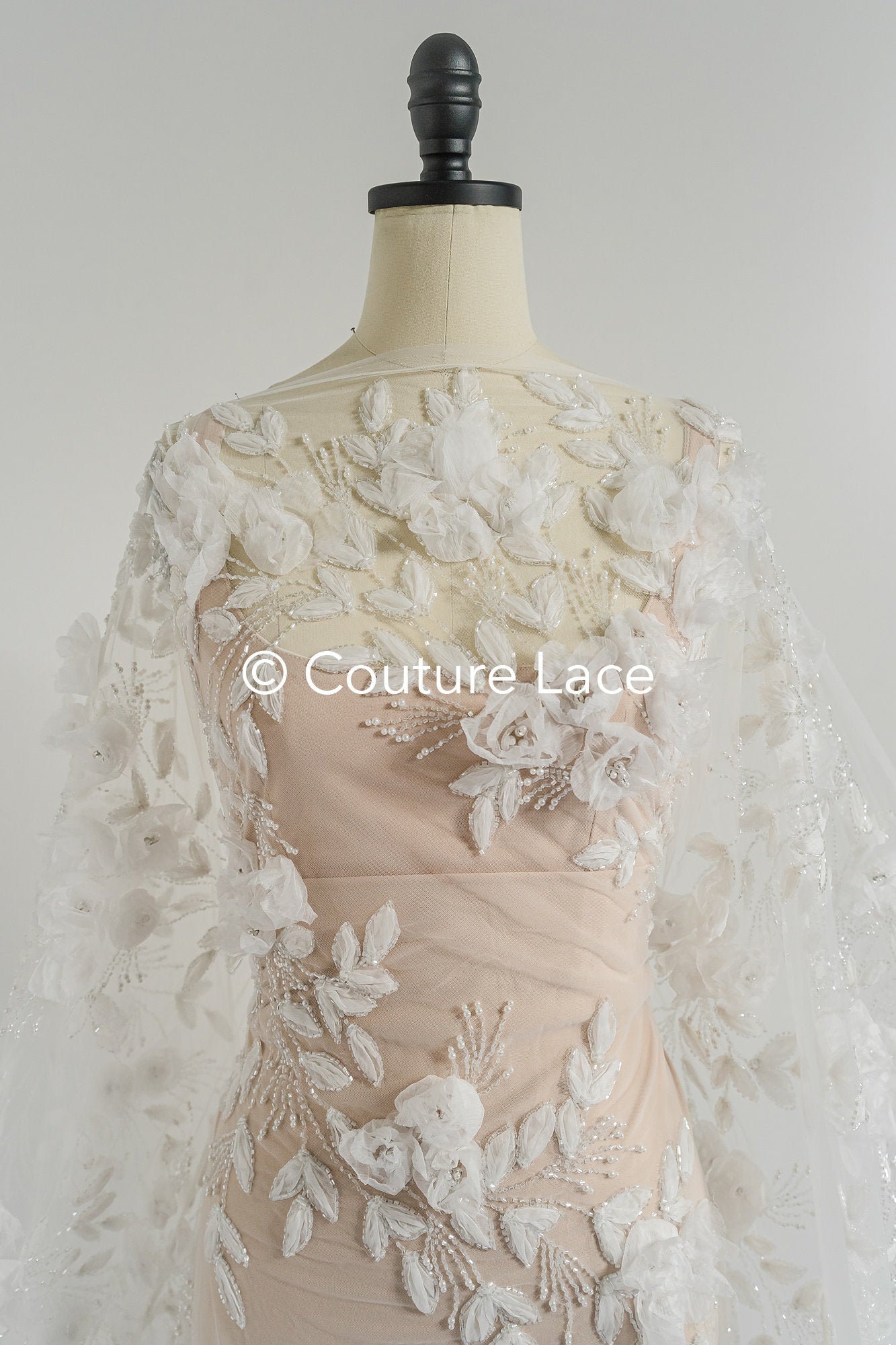 Perlen Spitzenstoff Off-White/ Couture Spitze Stoff/ Braut Spitzenstoff/ Perlenspitze// L23-475