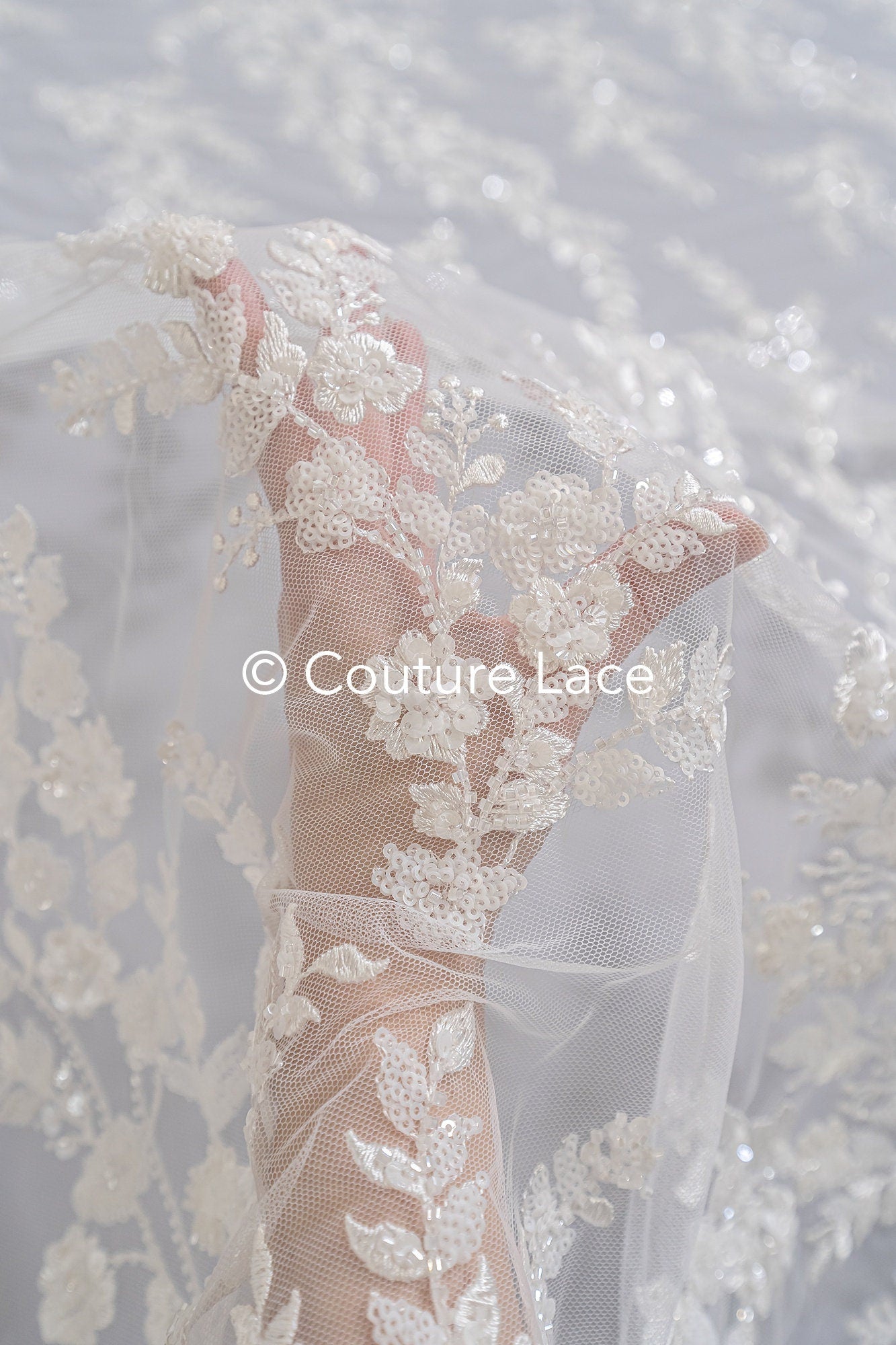 Blumen Perlen Spitze Stoff Off-White/ Couture Spitzenstoff/ Brautspitze/ Perlenspitze// L23-665