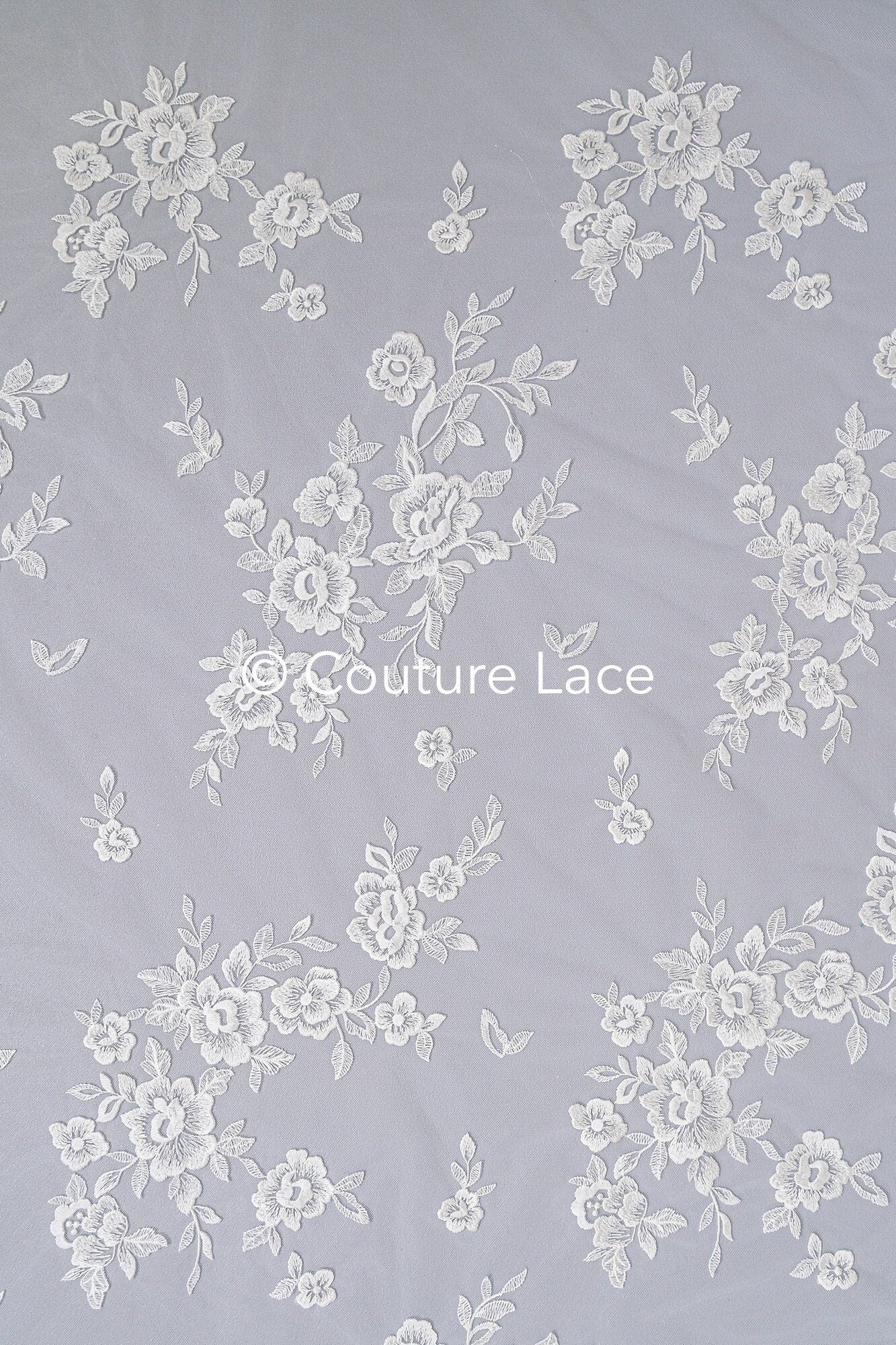 Floral bridal lace off-white/ bridal lace fabric/ floral wedding lace/ couture lace// L23-658
