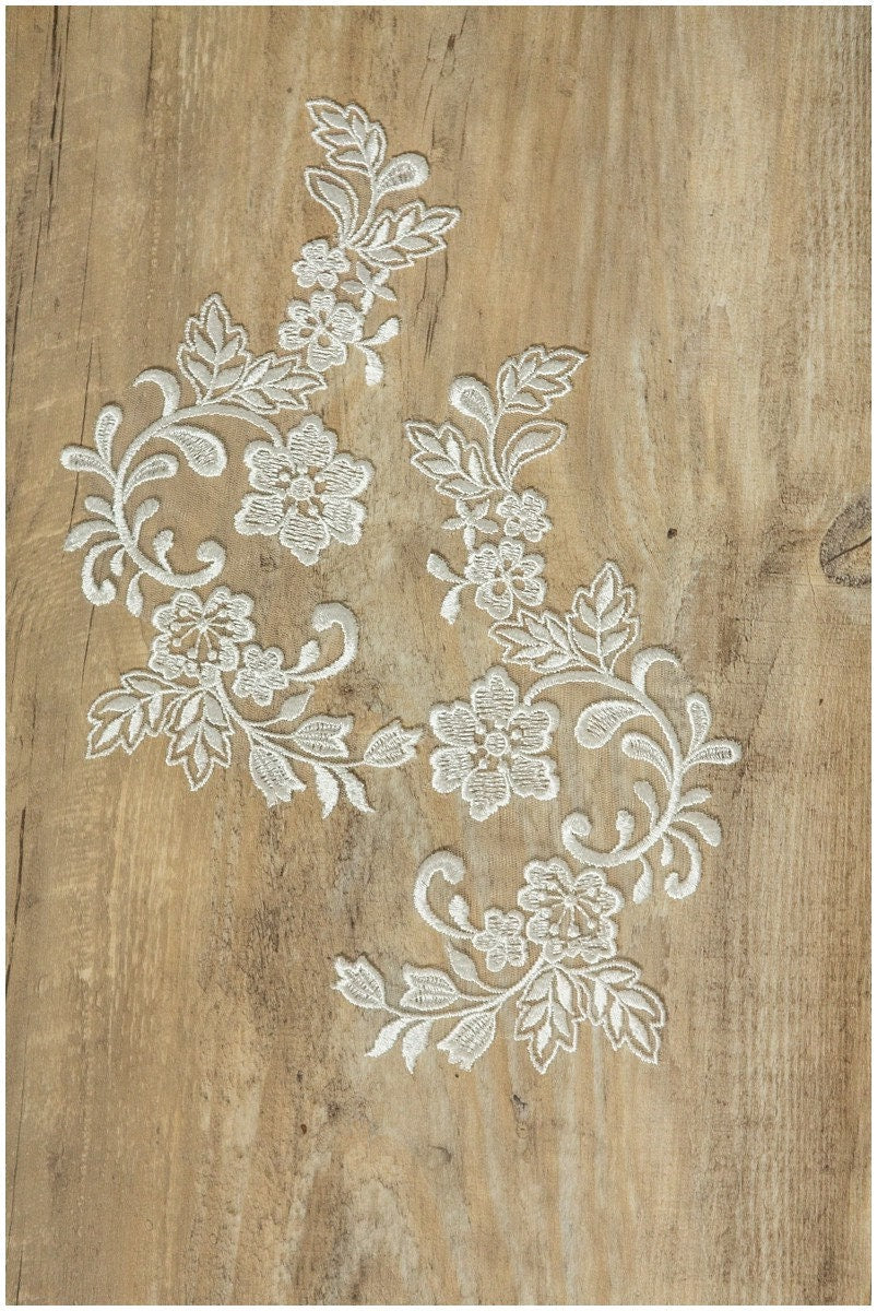 2Stk. gespiegelte weiche Spitzenblume Applikation - IVORY - Spitzenblume, Spitzenaufnäher, Brautkleid Applikation// A17-012