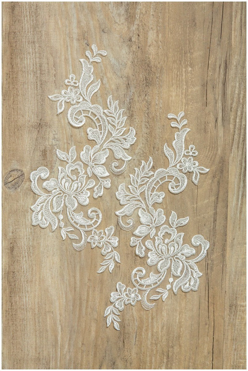 2Stk. Gespiegelte Spitzenblumen Applikation - IVORY/ off-white - Spitzenblume, Spitzenaufnäher, Brautkleid Applikation// A17-013
