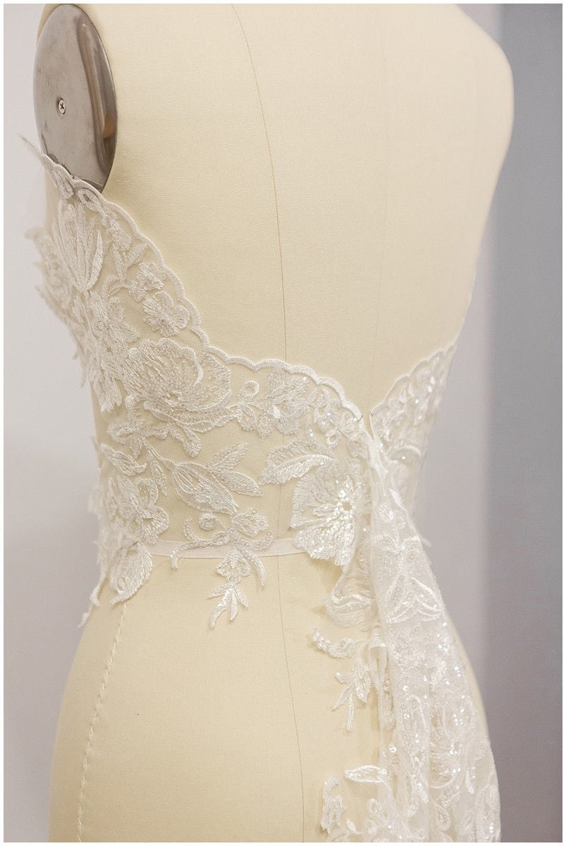 2x LARGE mirrored lace - PAIR = 2 yds/ floral lace trim/ bridal lace trim// T17-004